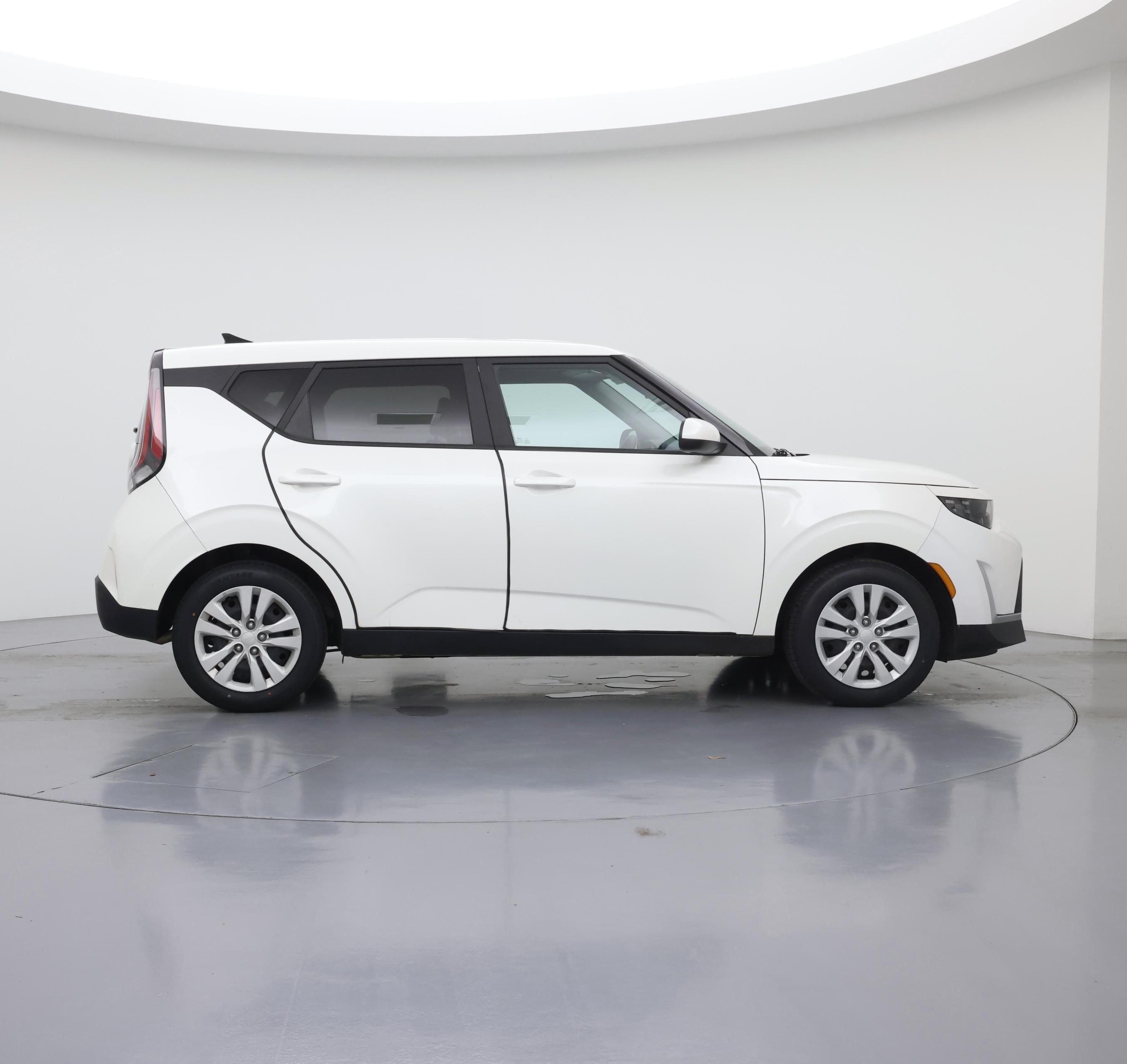 Thumbnail: 2023 Kia Soul - 7