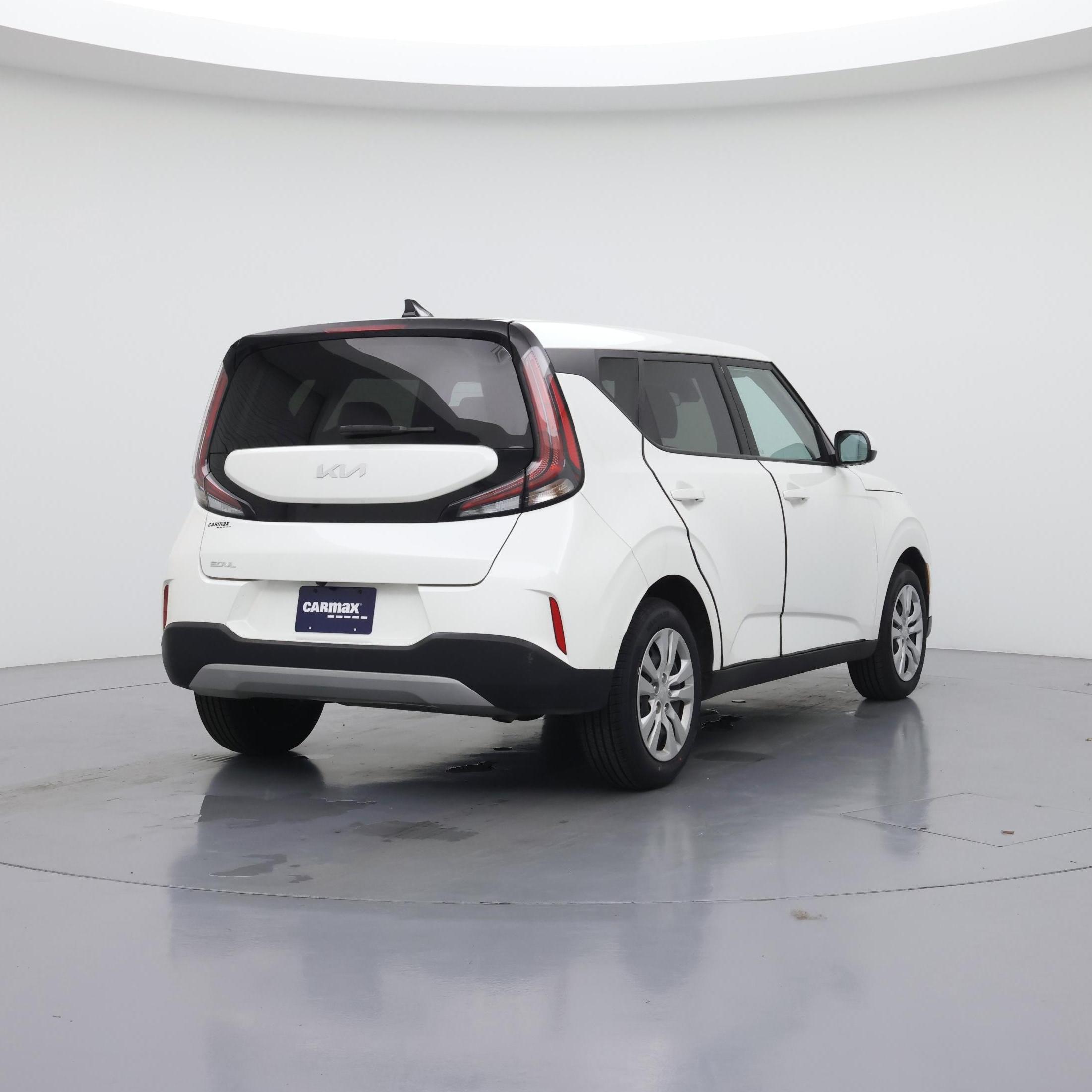 Thumbnail: 2023 Kia Soul - 8