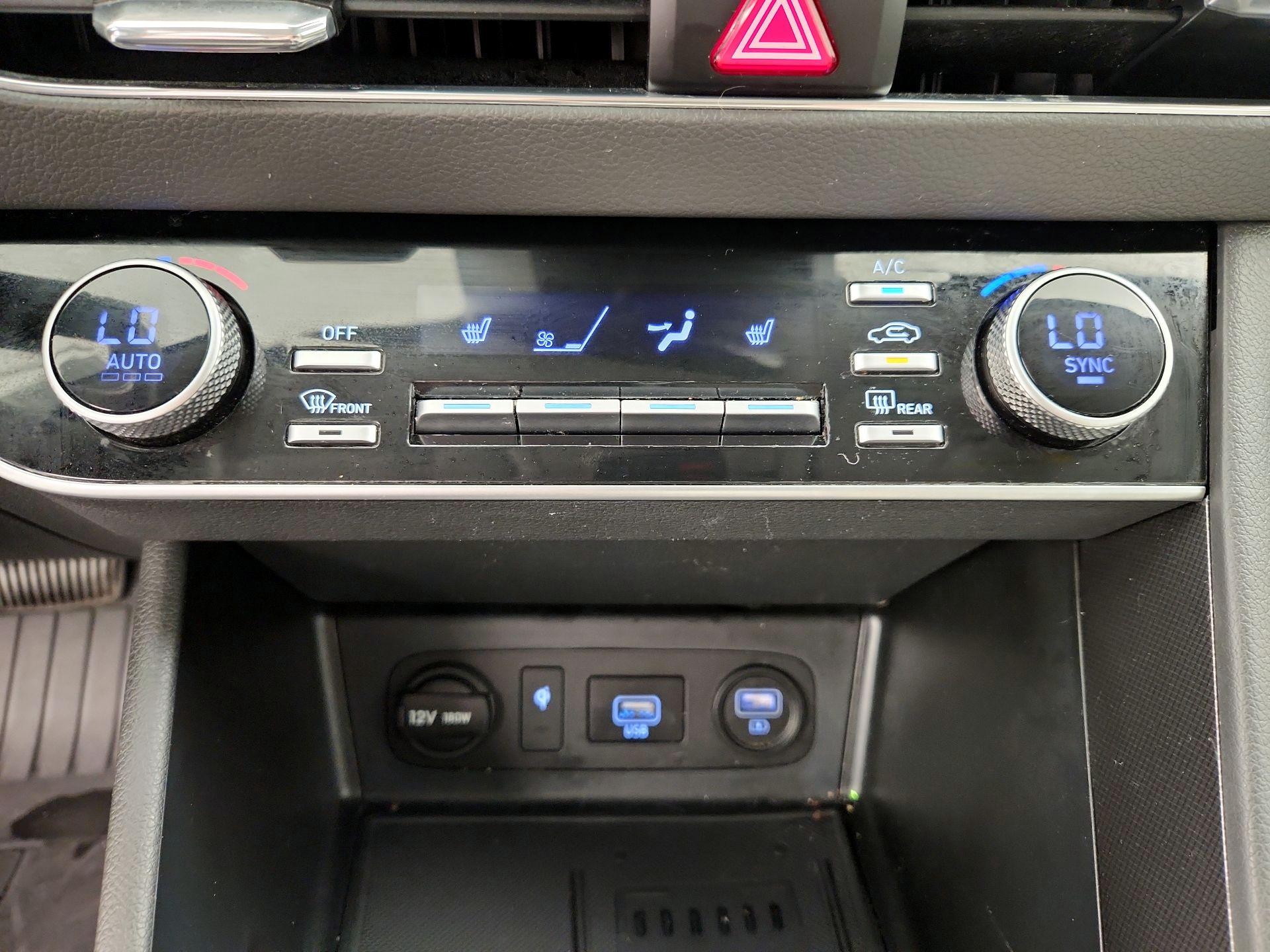 Thumbnail: 2023 Hyundai Sonata - 17