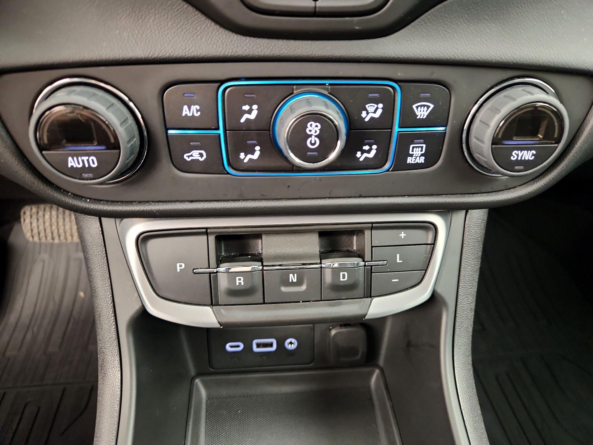 Thumbnail: 2023 GMC Terrain - 16