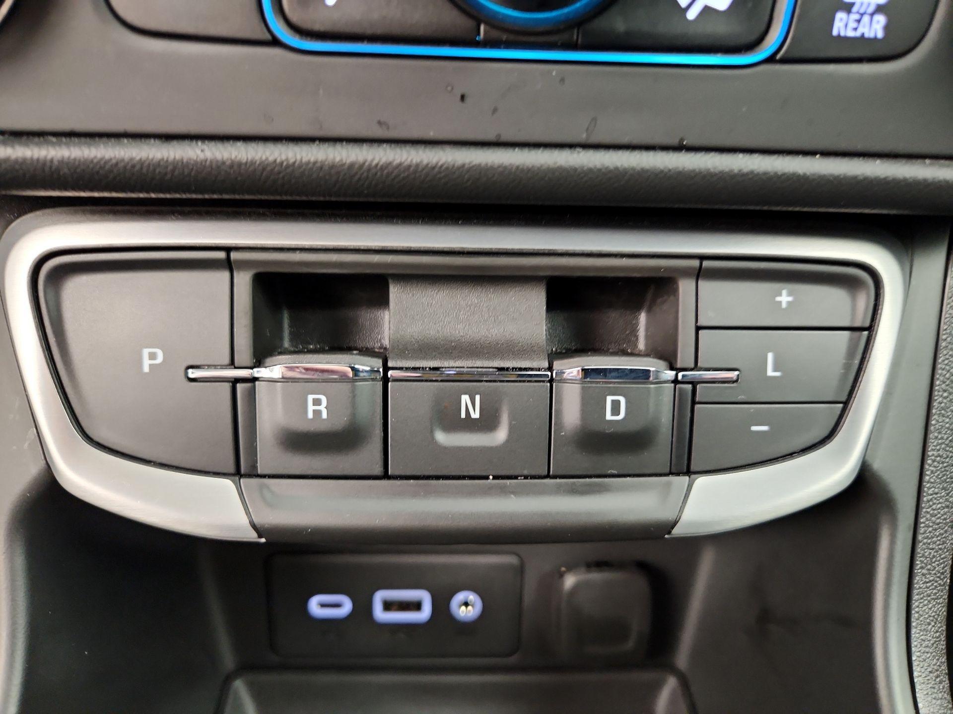 Thumbnail: 2023 GMC Terrain - 17