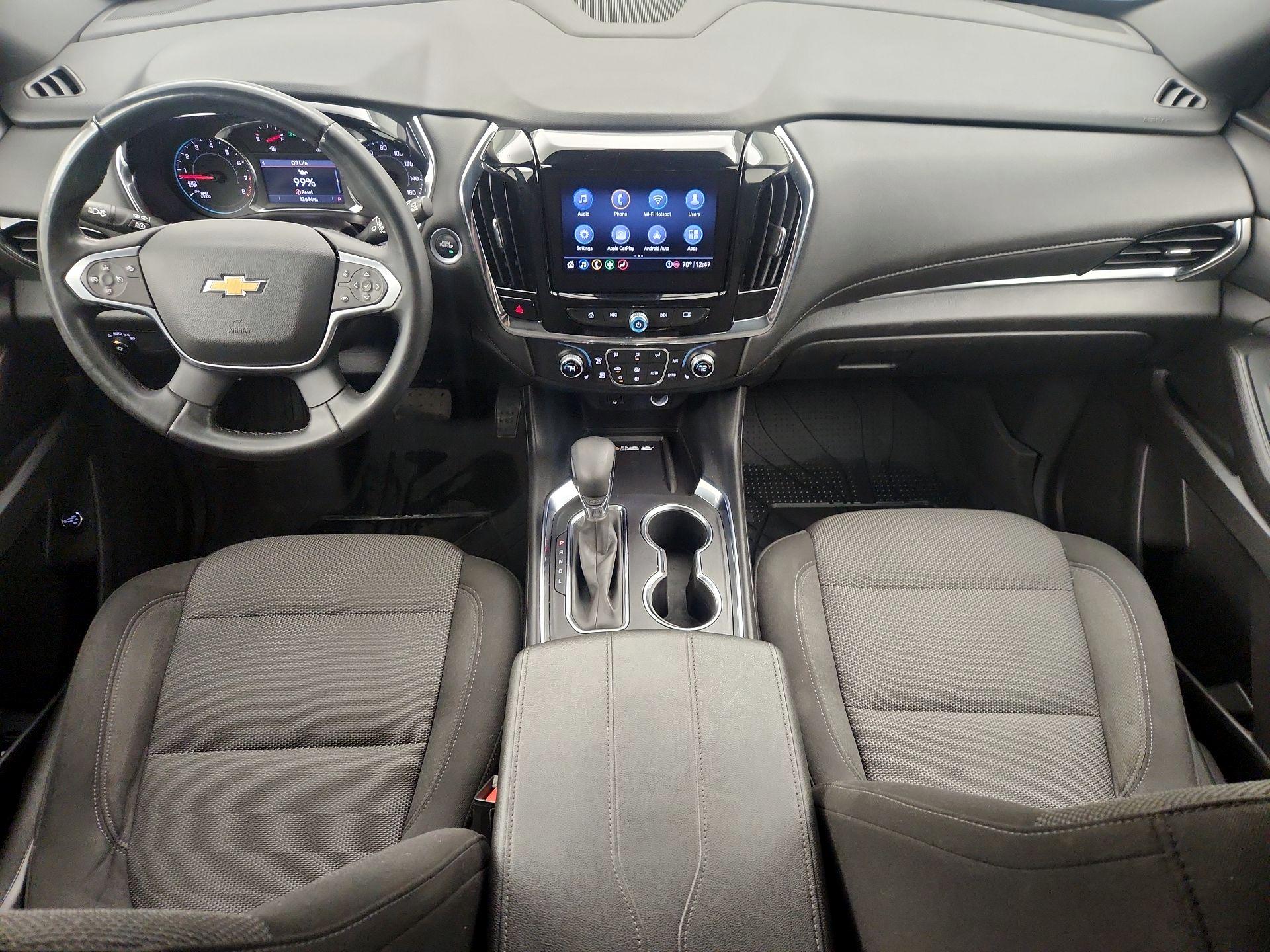 Thumbnail: 2023 Chevrolet Traverse - 9