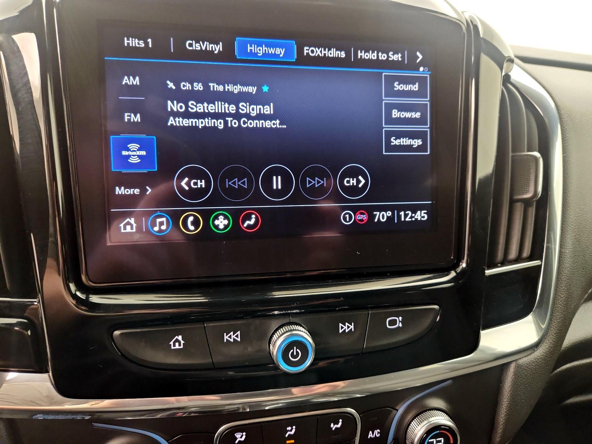 Thumbnail: 2023 Chevrolet Traverse - 15