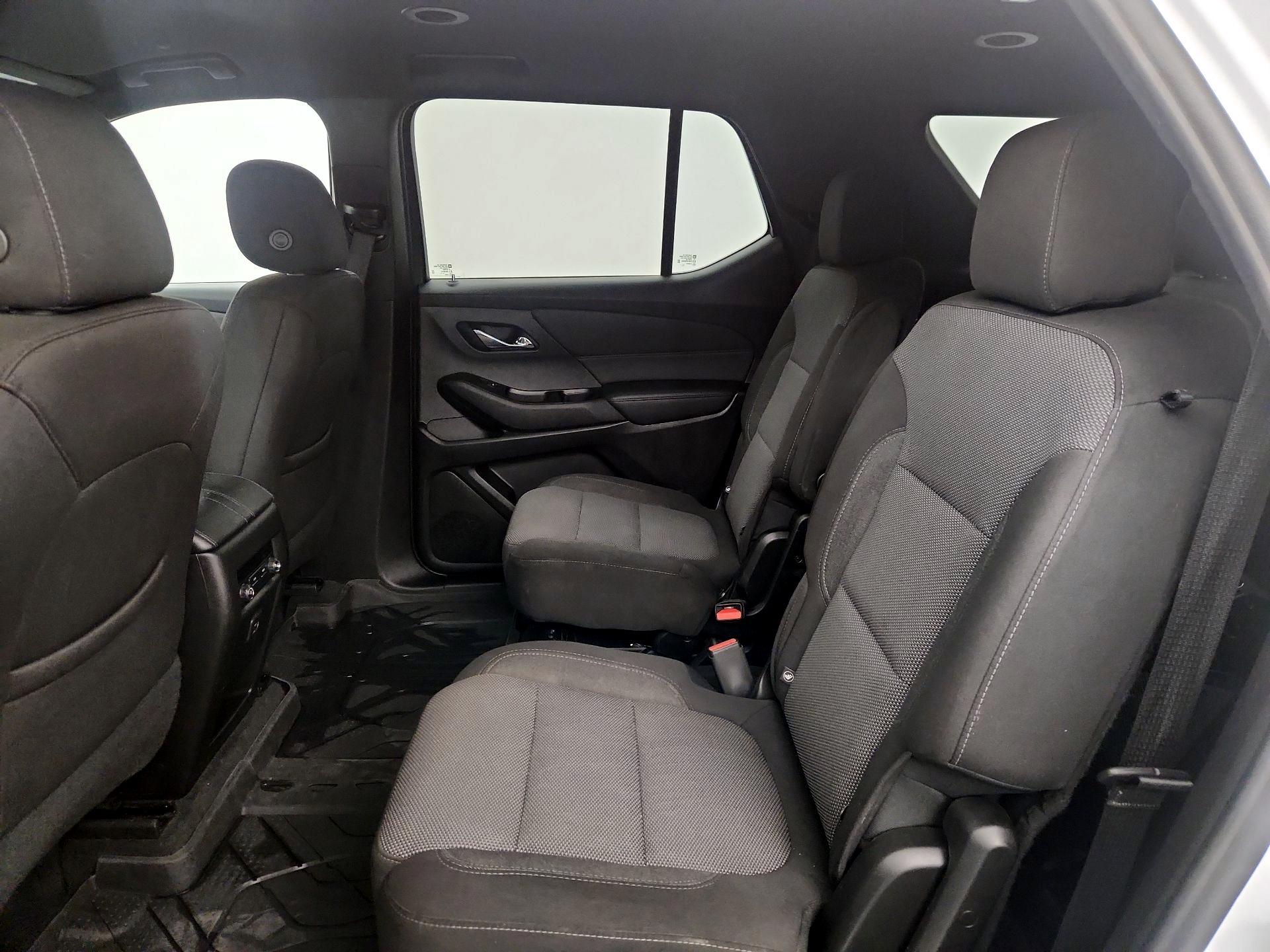 Thumbnail: 2023 Chevrolet Traverse - 19