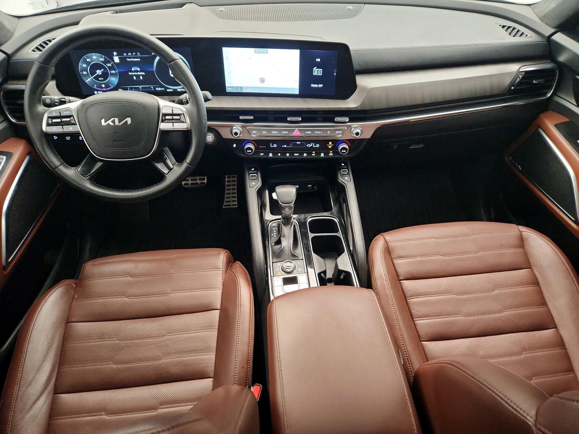 Thumbnail: 2023 Kia Telluride - 9