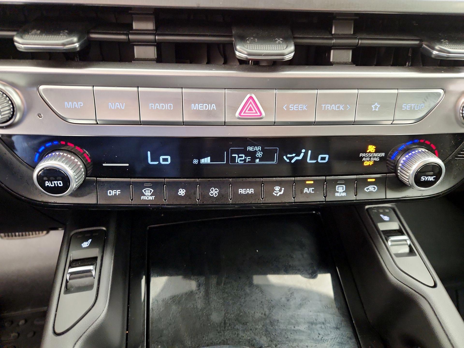 Thumbnail: 2024 Kia Telluride - 17