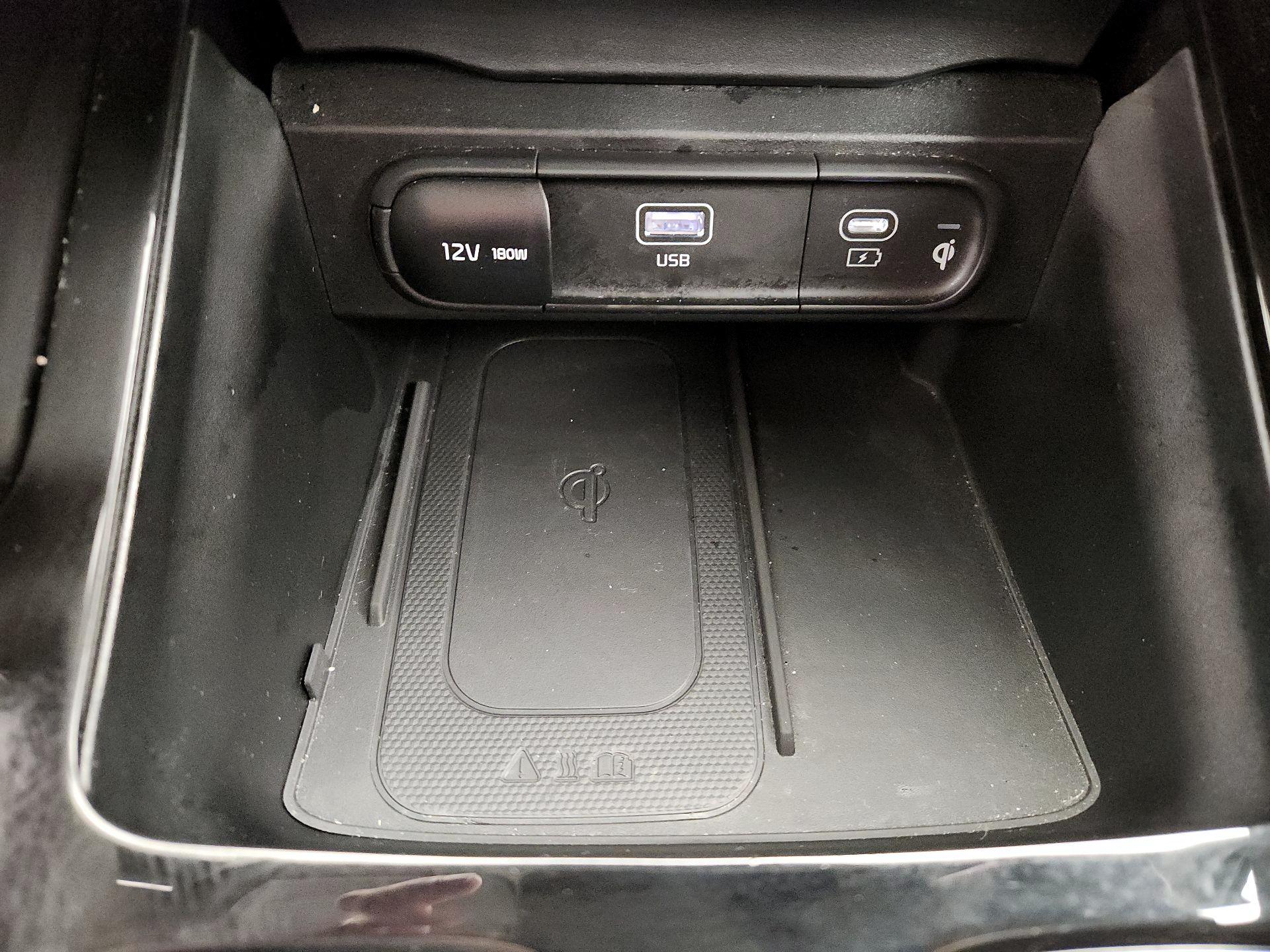 Thumbnail: 2024 Kia Telluride - 19