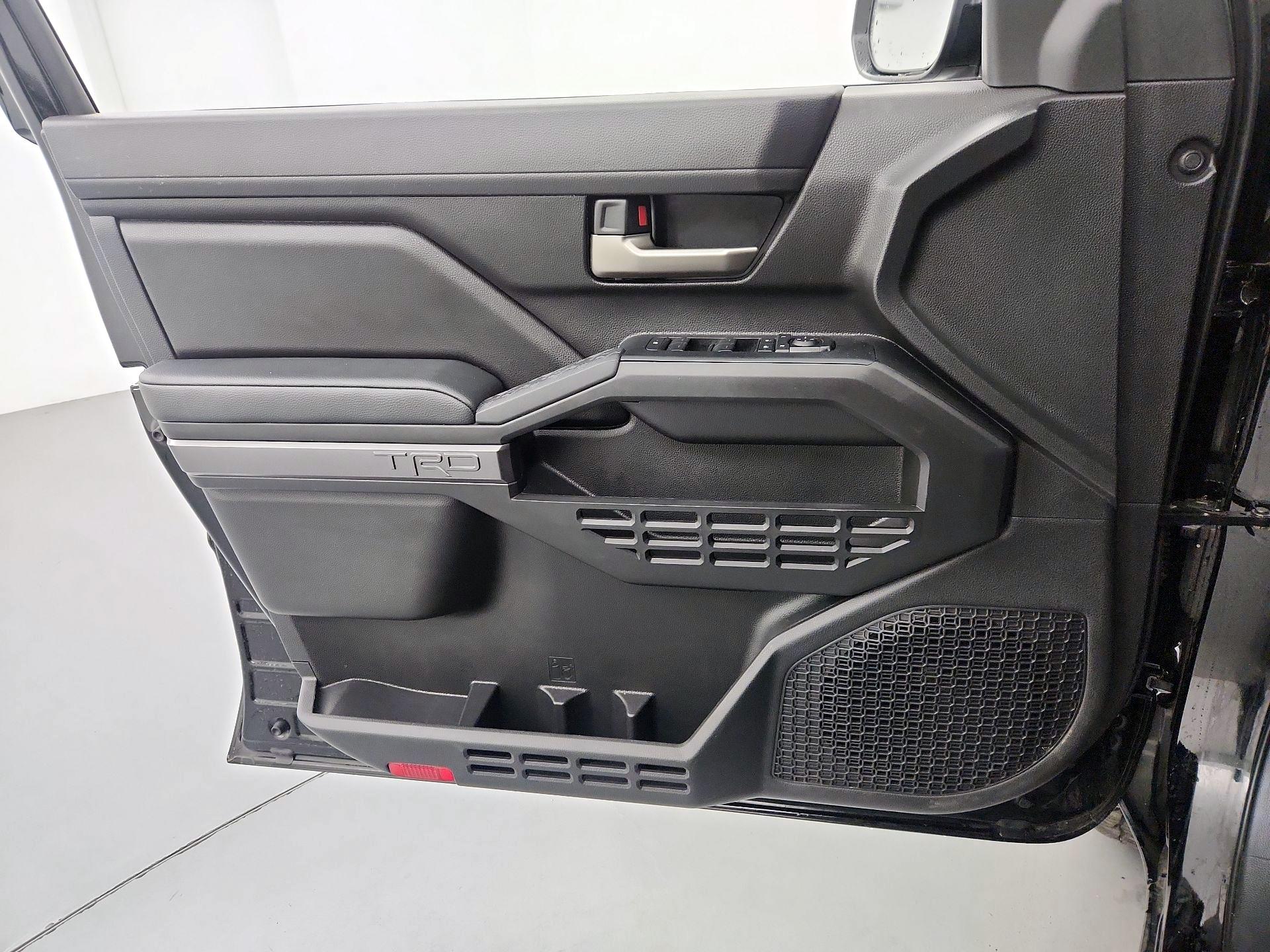 Thumbnail: 2025 Toyota Tacoma - 12