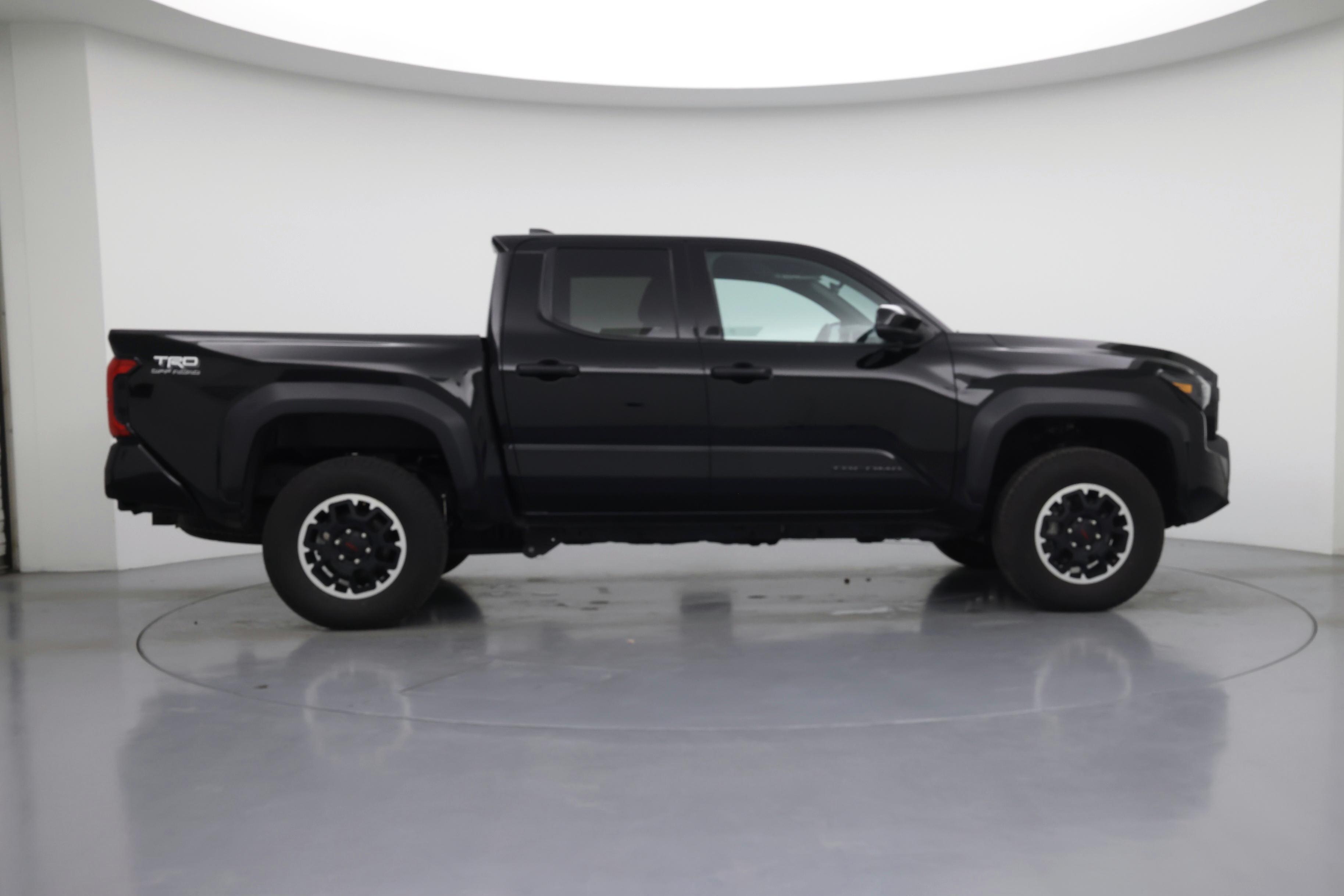 Thumbnail: 2025 Toyota Tacoma - 7