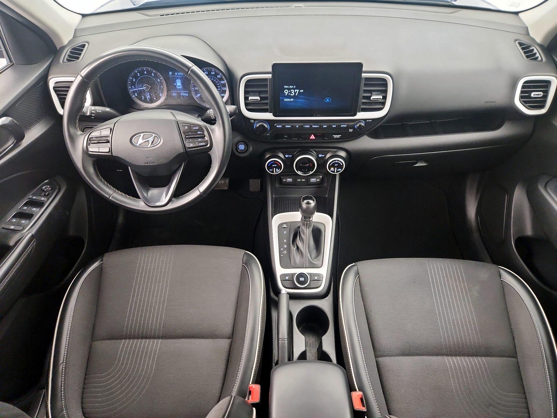 Thumbnail: 2022 Hyundai Venue - 9