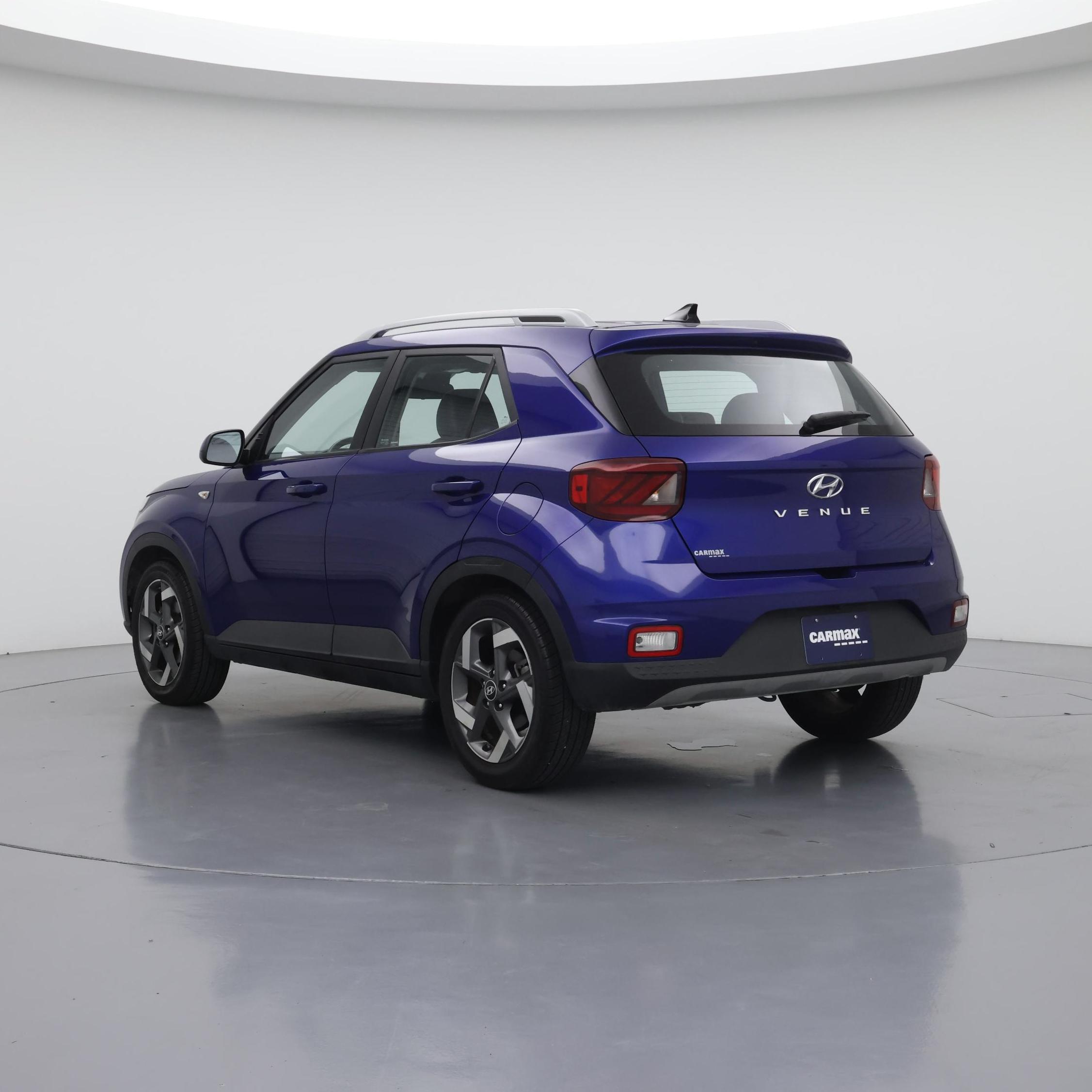 Thumbnail: 2022 Hyundai Venue - 2