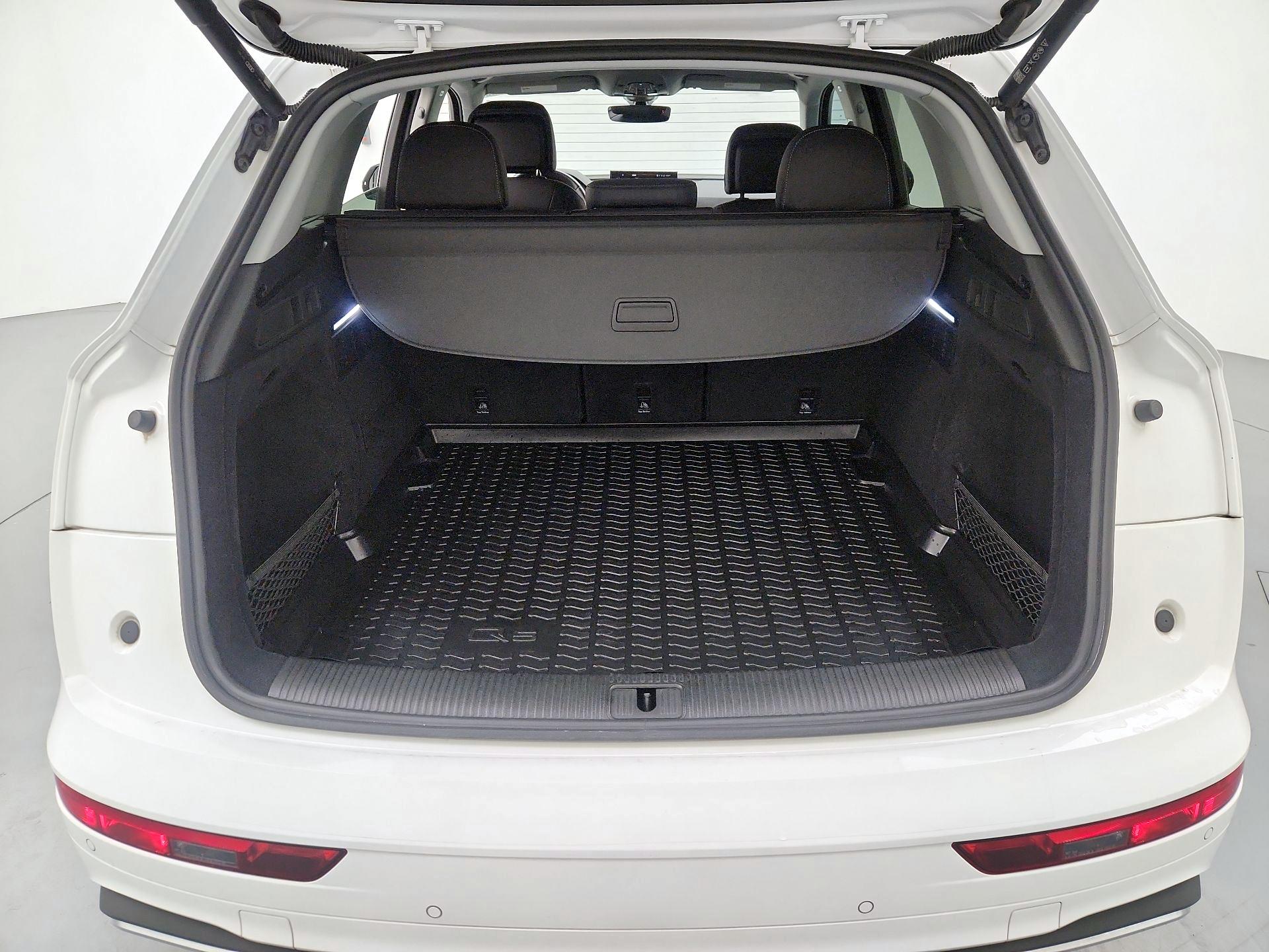 Thumbnail: 2023 Audi Q5 - 20