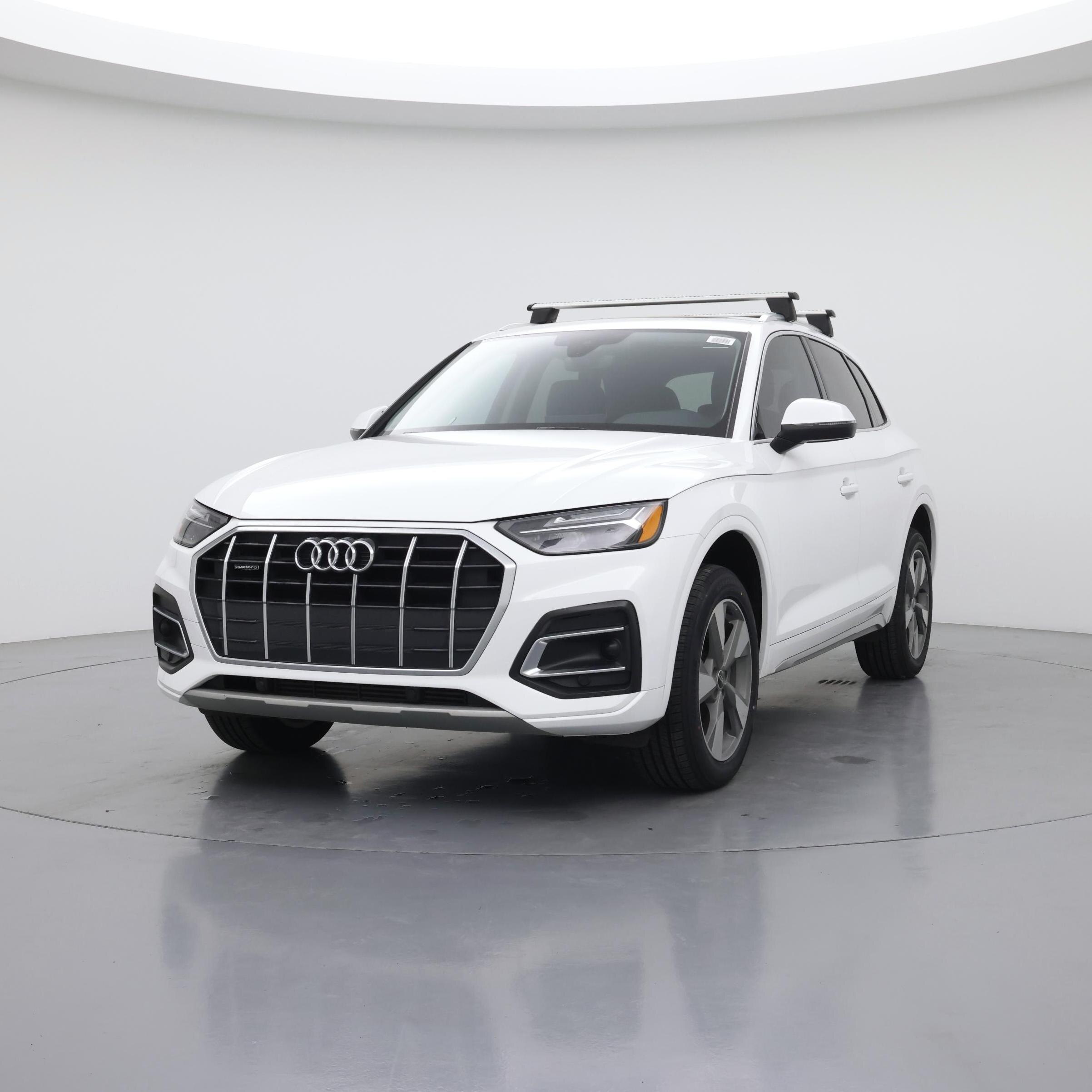 Thumbnail: 2023 Audi Q5 - 4