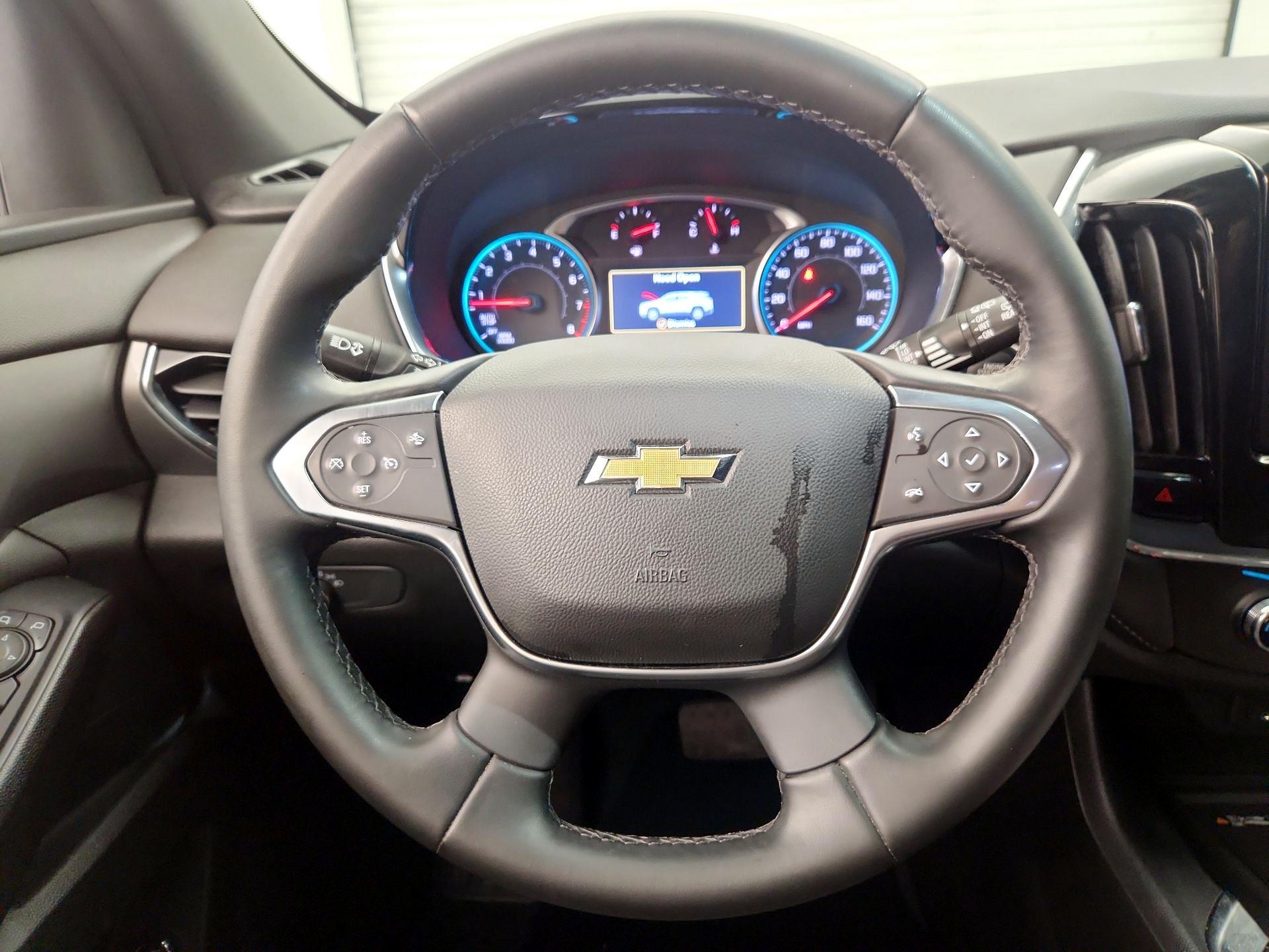 Thumbnail: 2023 Chevrolet Traverse - 10