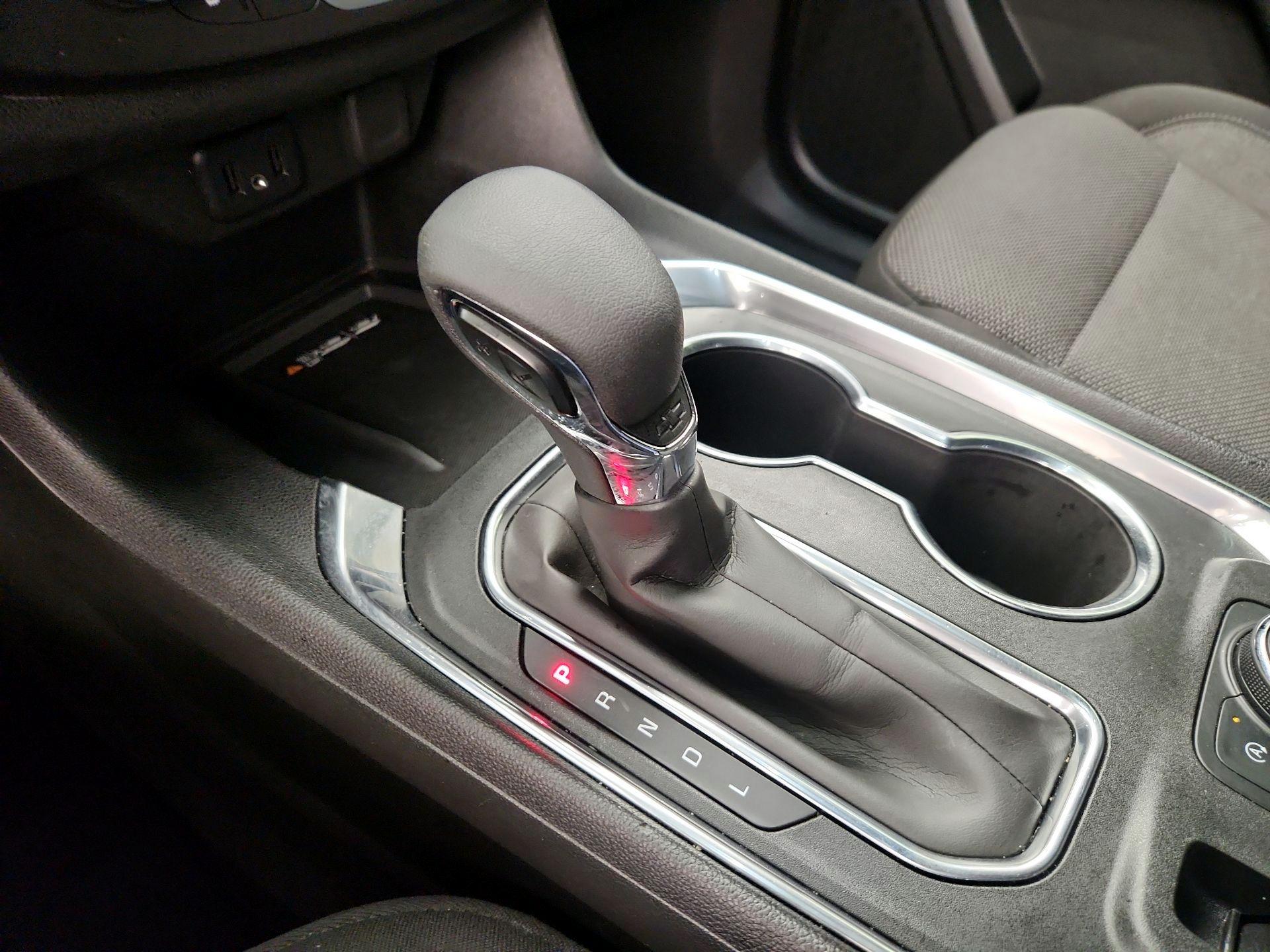 Thumbnail: 2023 Chevrolet Traverse - 17