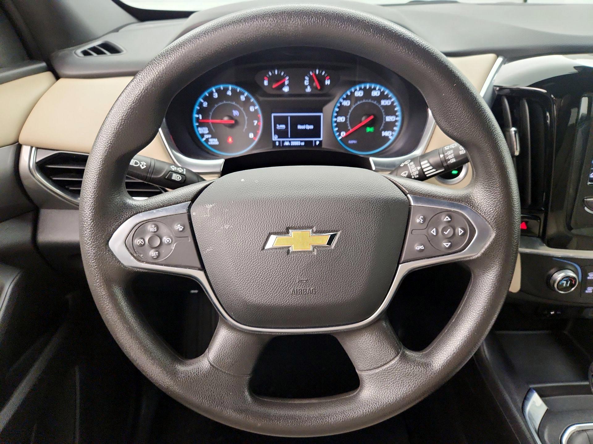 Thumbnail: 2023 Chevrolet Traverse - 10