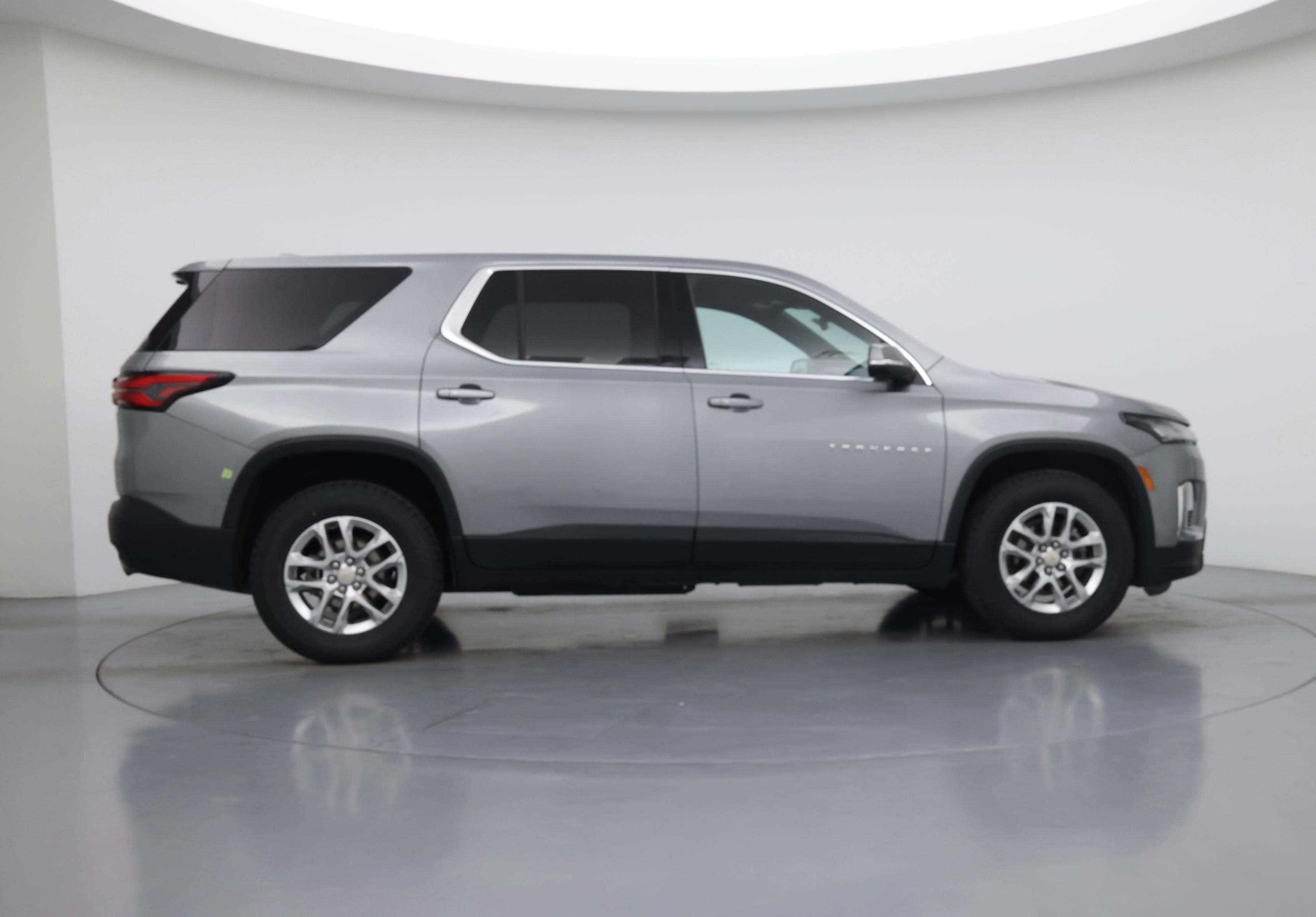 Thumbnail: 2023 Chevrolet Traverse - 7