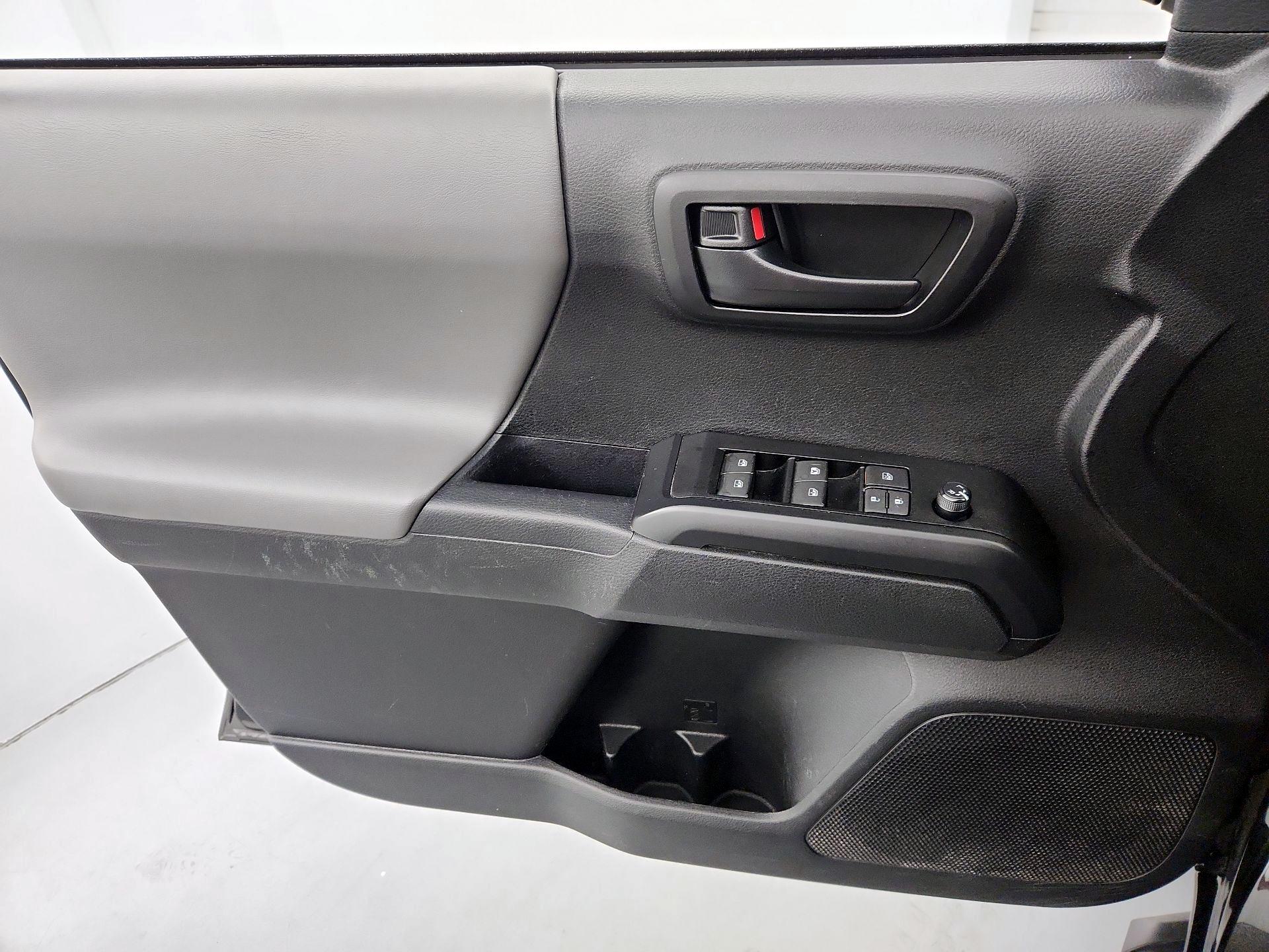 Thumbnail: 2023 Toyota Tacoma - 12