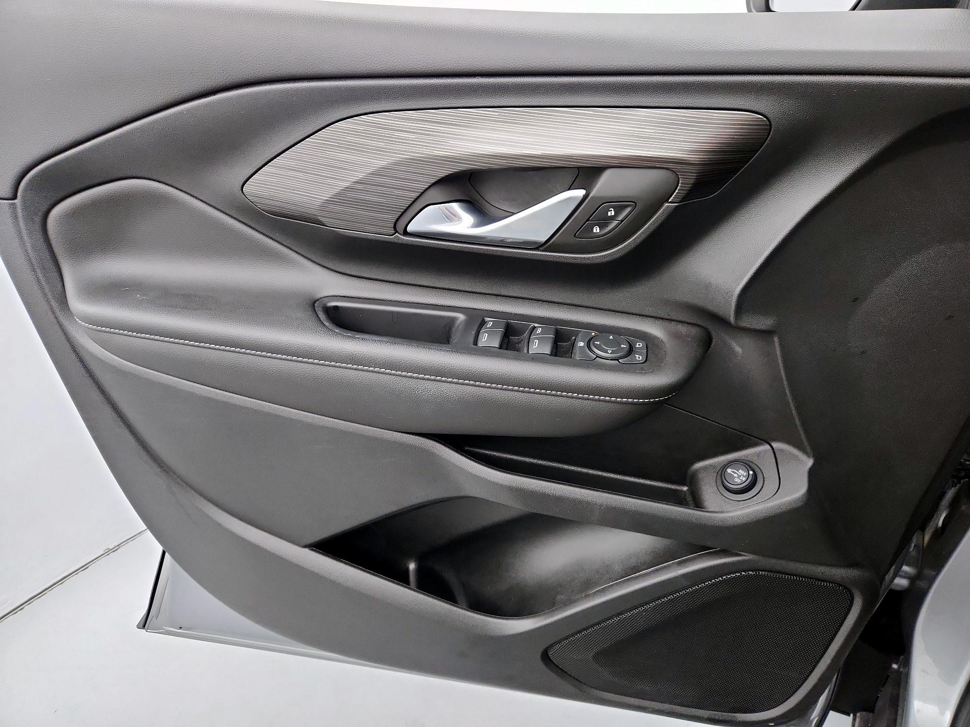 Thumbnail: 2023 GMC Terrain - 12