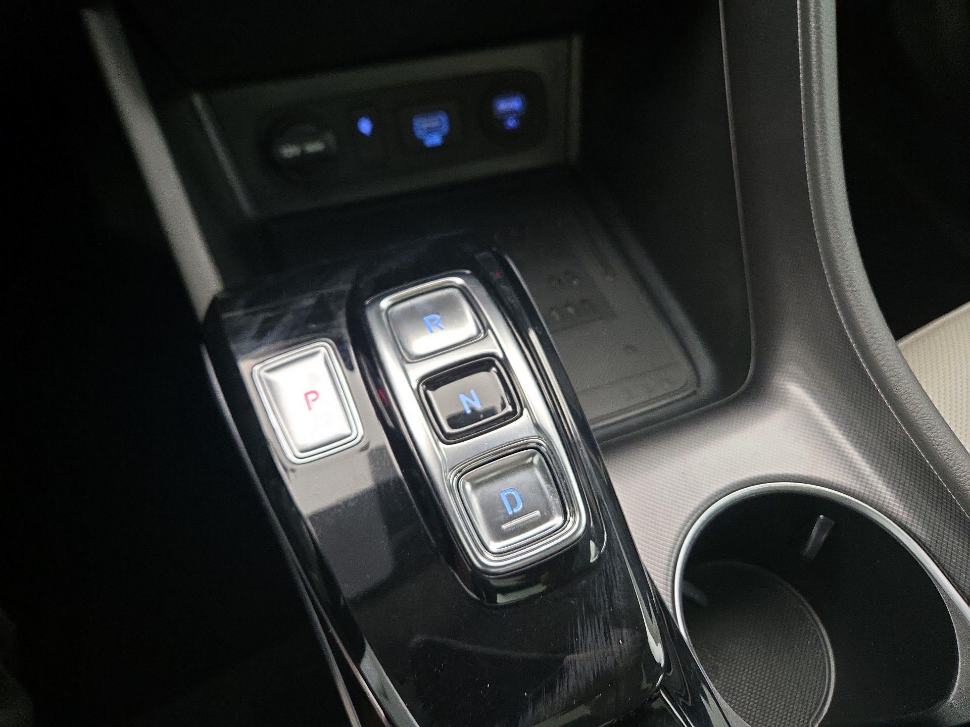 Thumbnail: 2022 Hyundai Sonata - 18