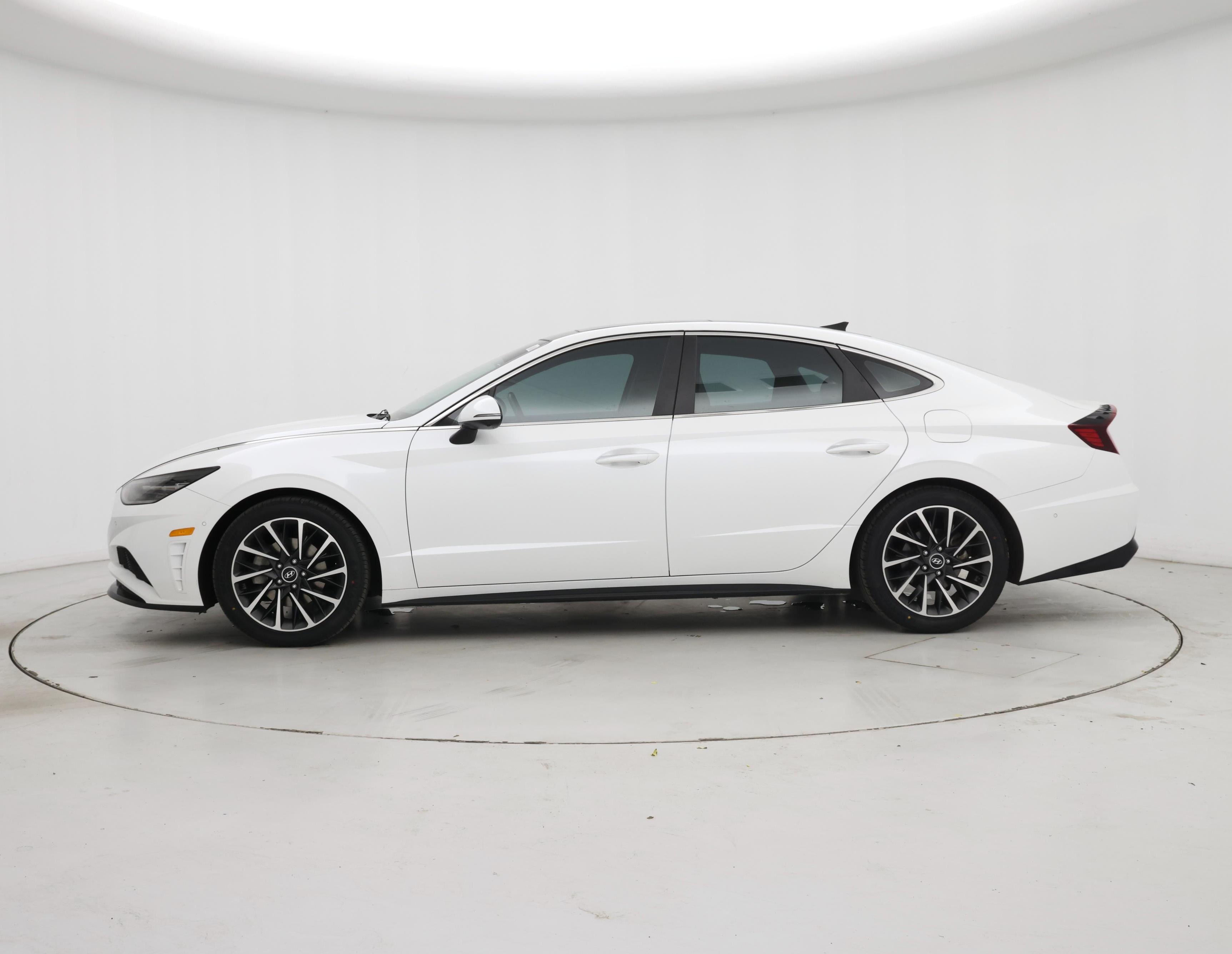 Thumbnail: 2022 Hyundai Sonata - 3