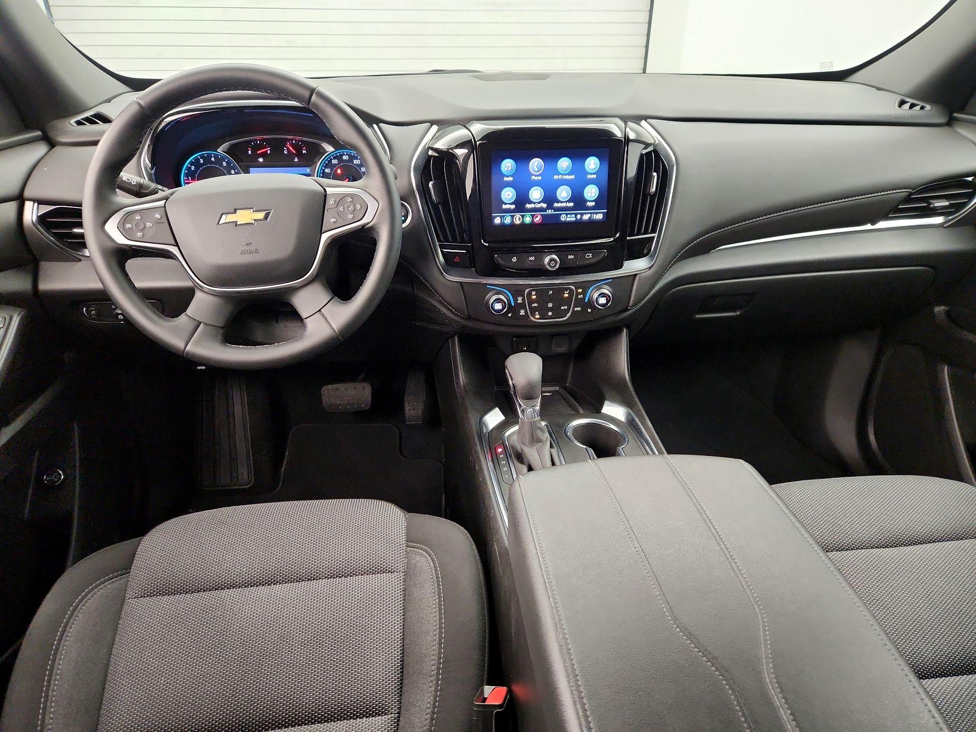 Thumbnail: 2023 Chevrolet Traverse - 9