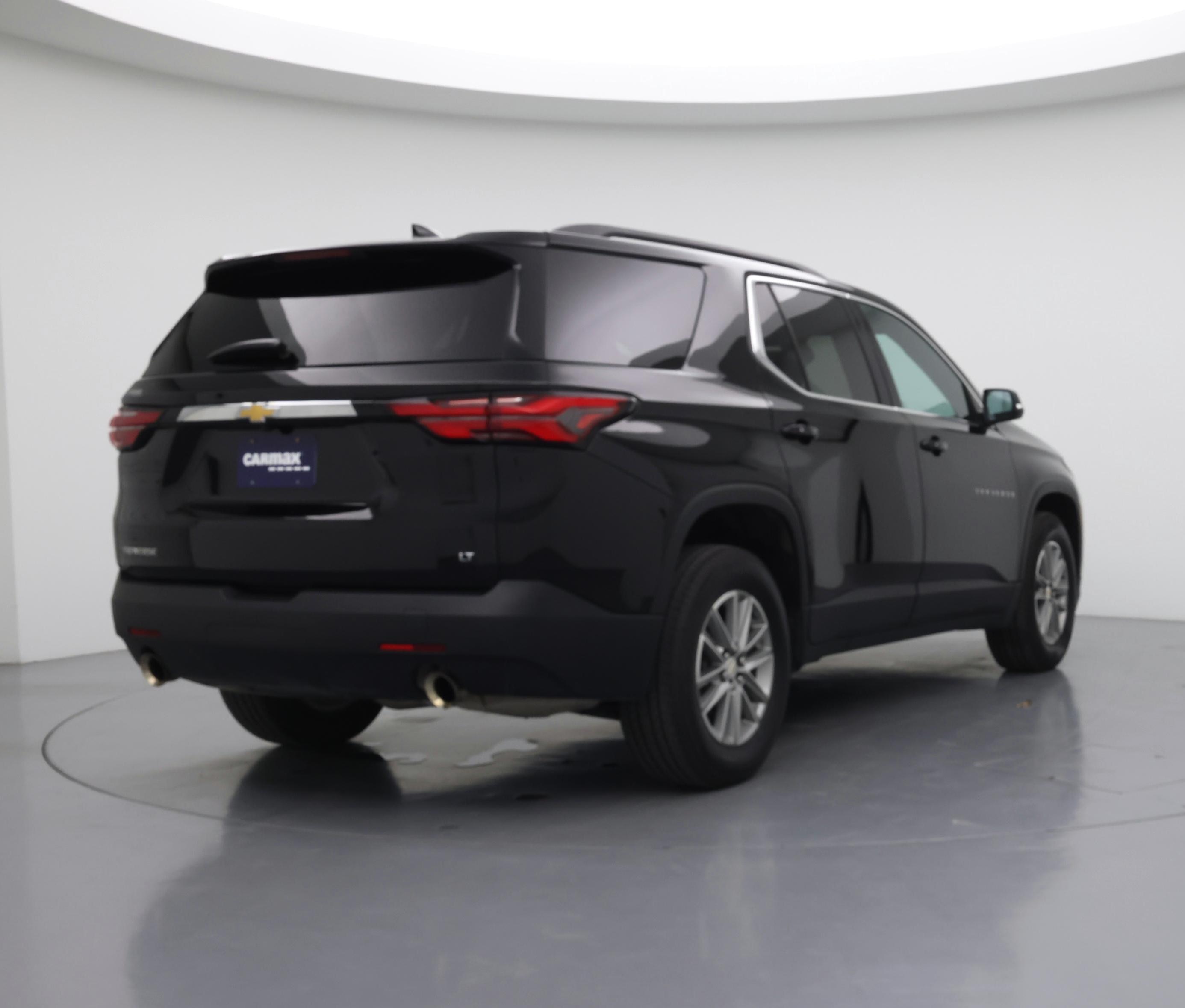 Thumbnail: 2023 Chevrolet Traverse - 8