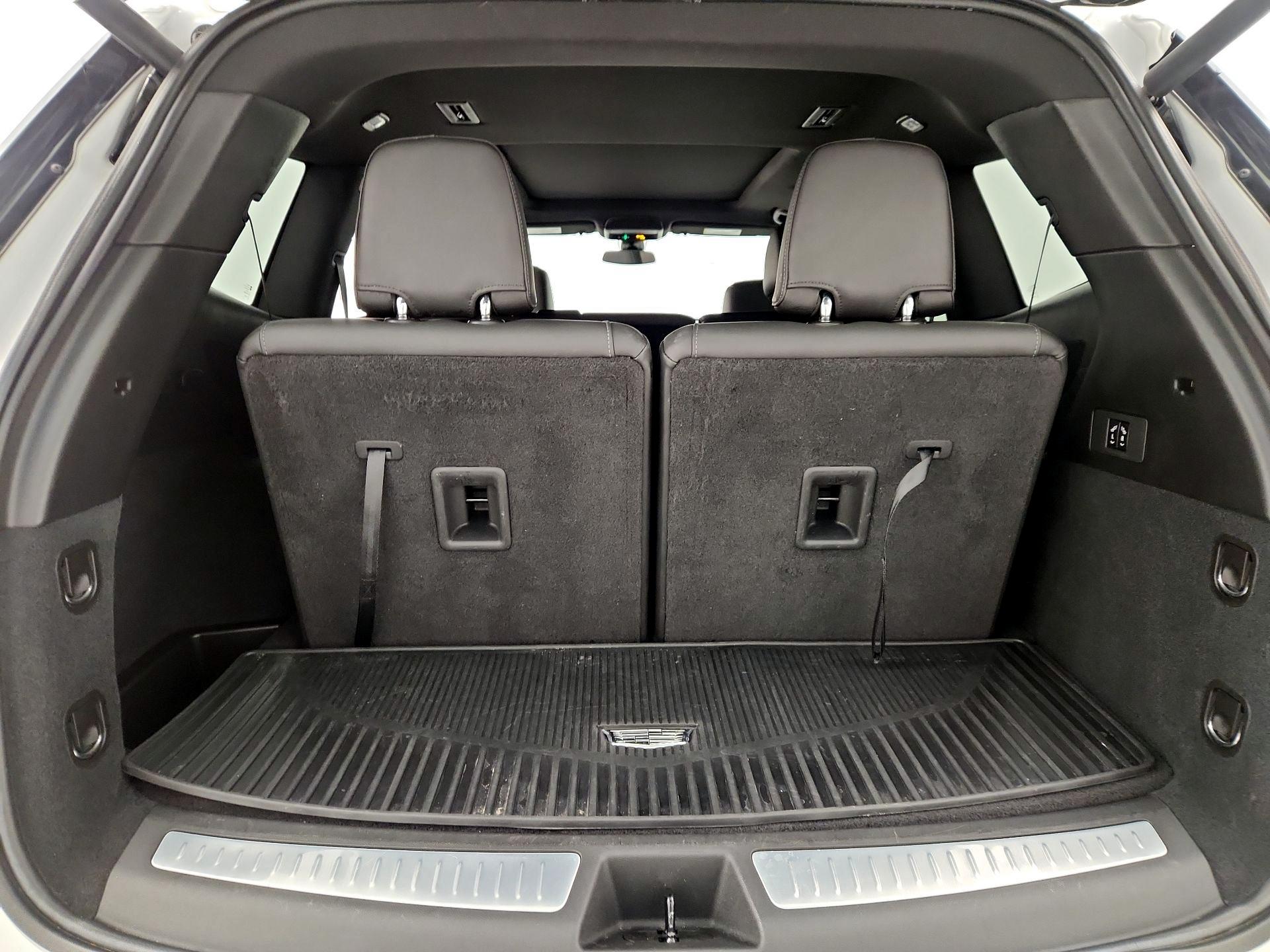 Thumbnail: 2024 Cadillac XT6 - 20