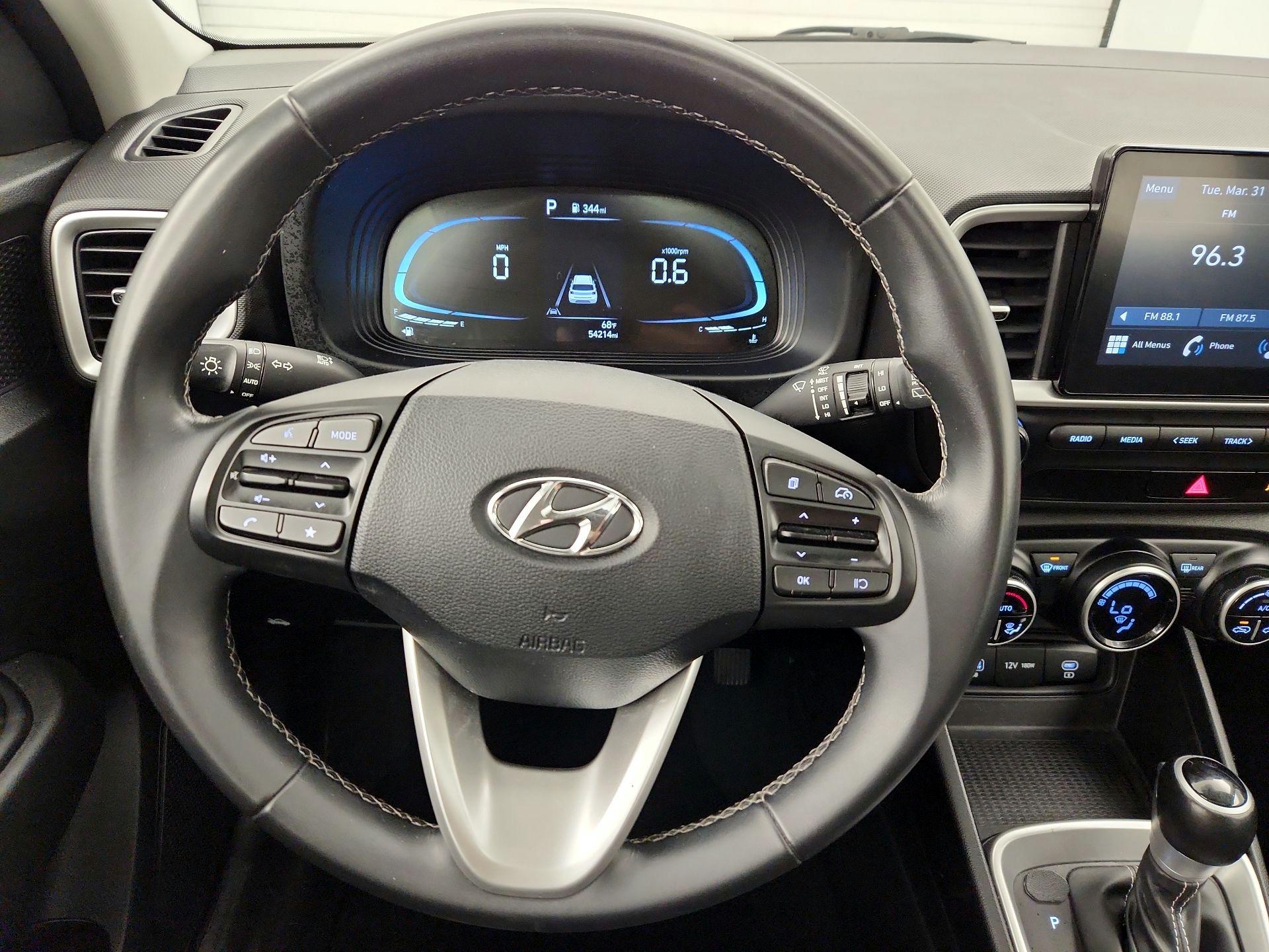 Thumbnail: 2024 Hyundai Venue - 10