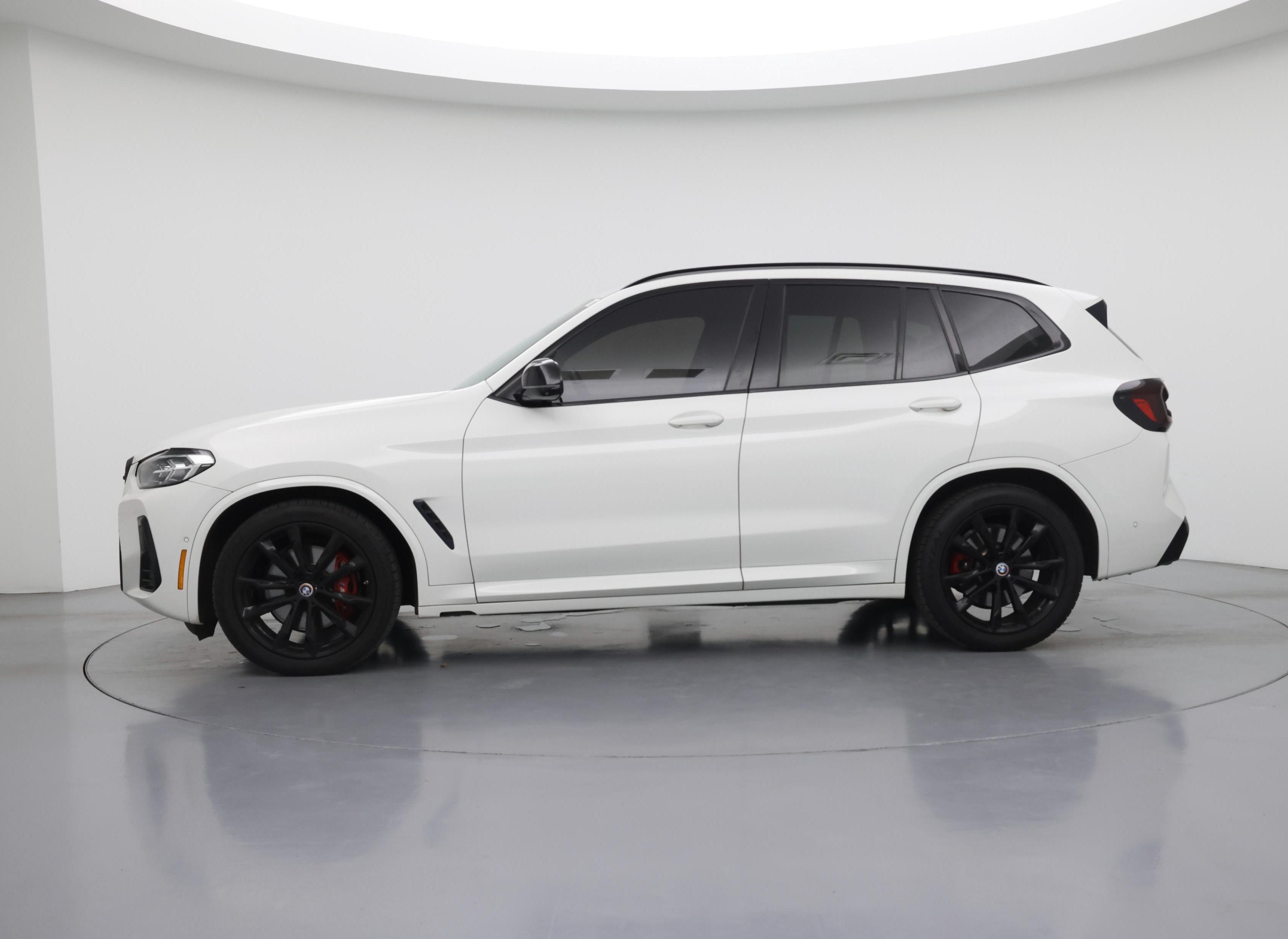 Thumbnail: 2022 BMW X3 - 3