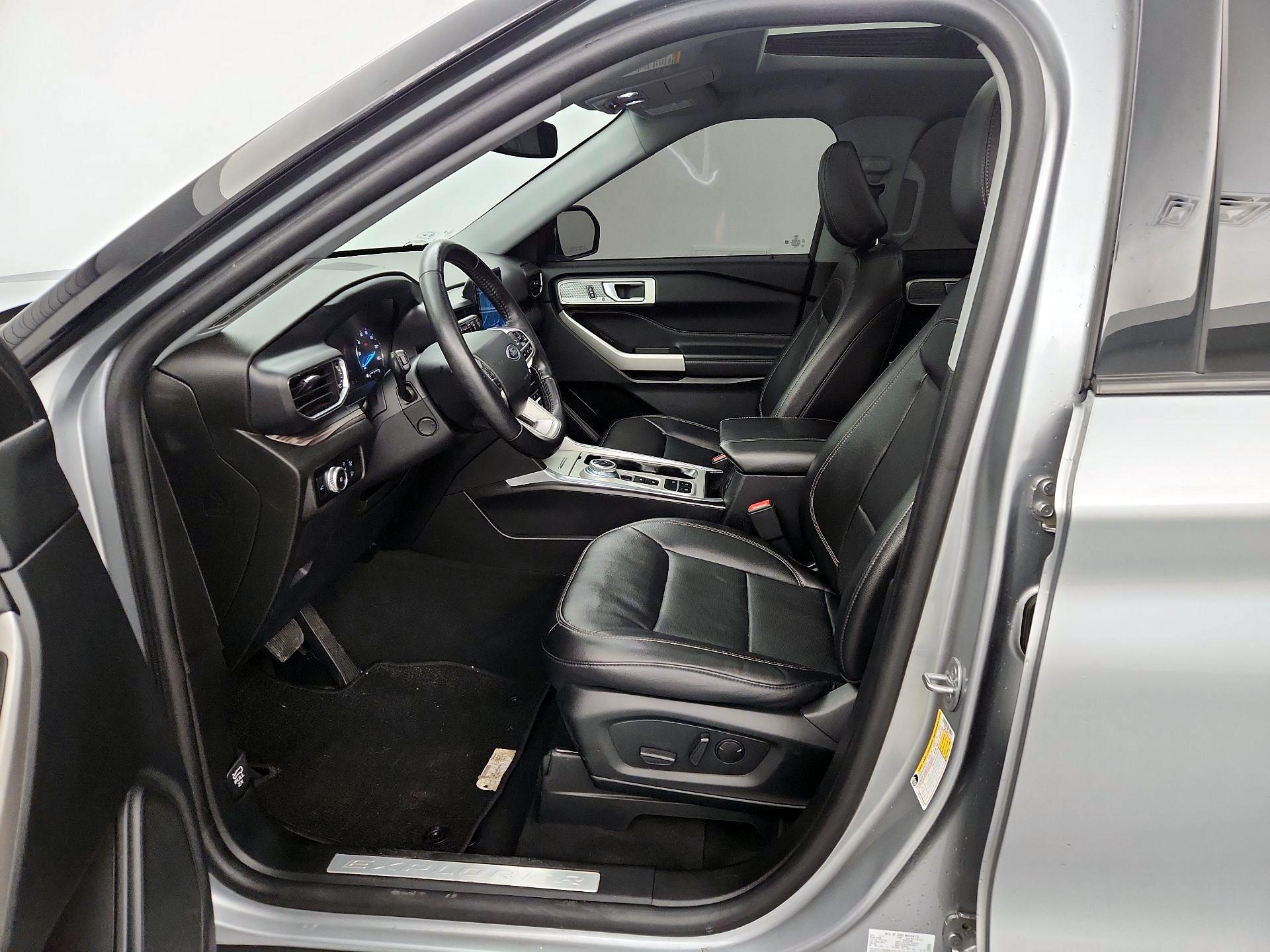 Thumbnail: 2023 Ford Explorer - 11