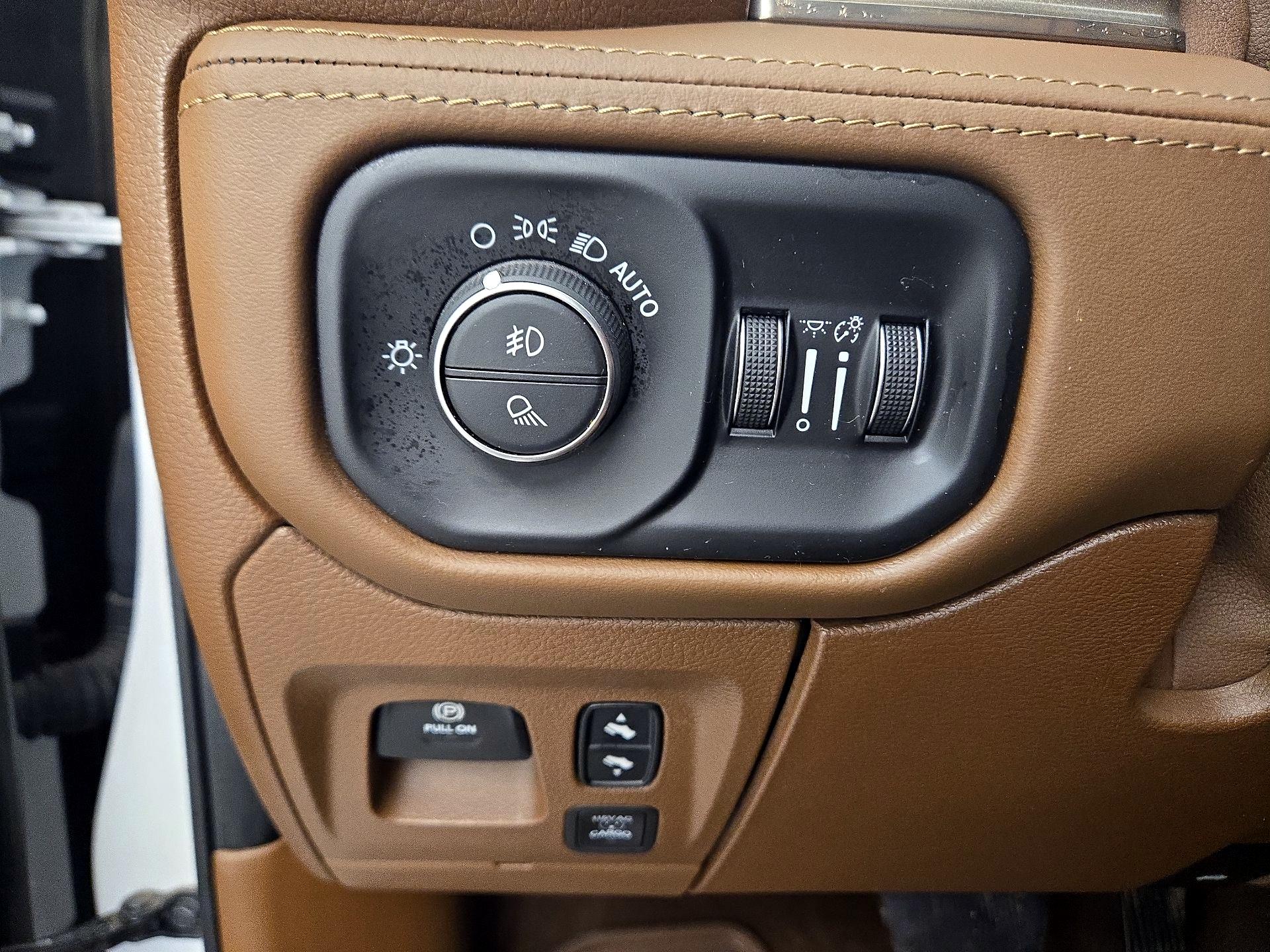 Thumbnail: 2020 RAM 1500 - 13