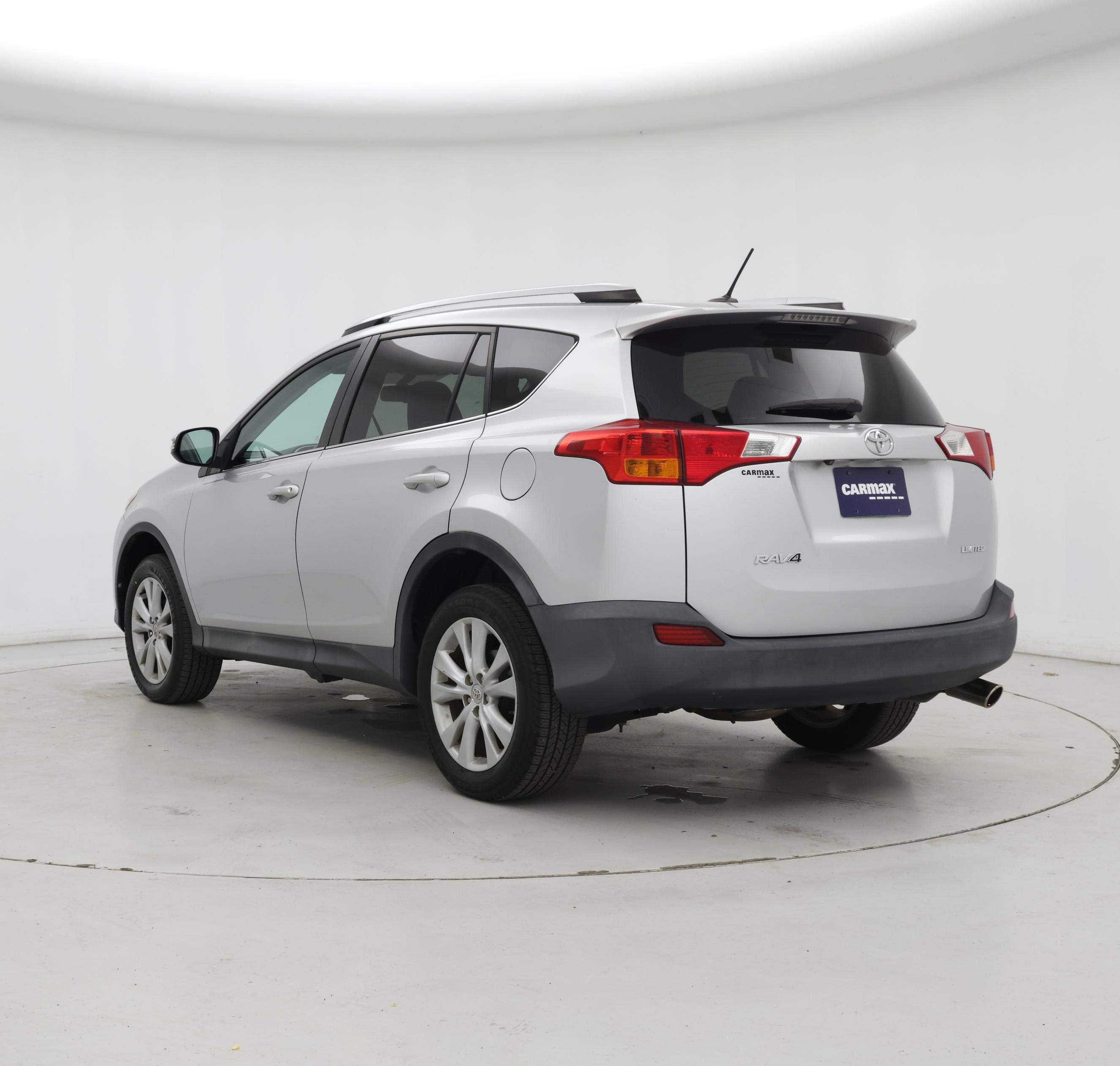 Thumbnail: 2015 Toyota RAV4 - 2