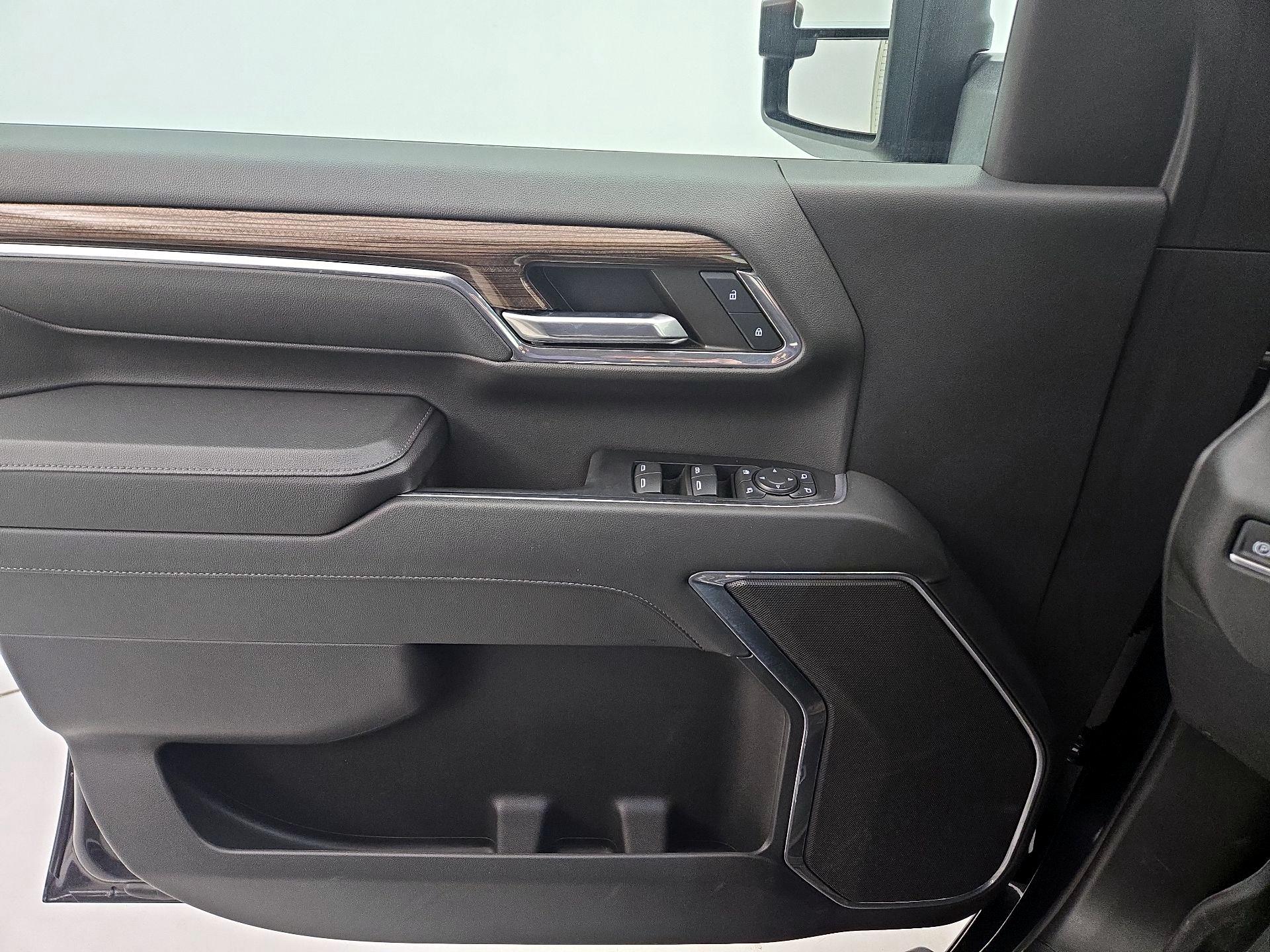 Thumbnail: 2024 Chevrolet Silverado 2500 - 12