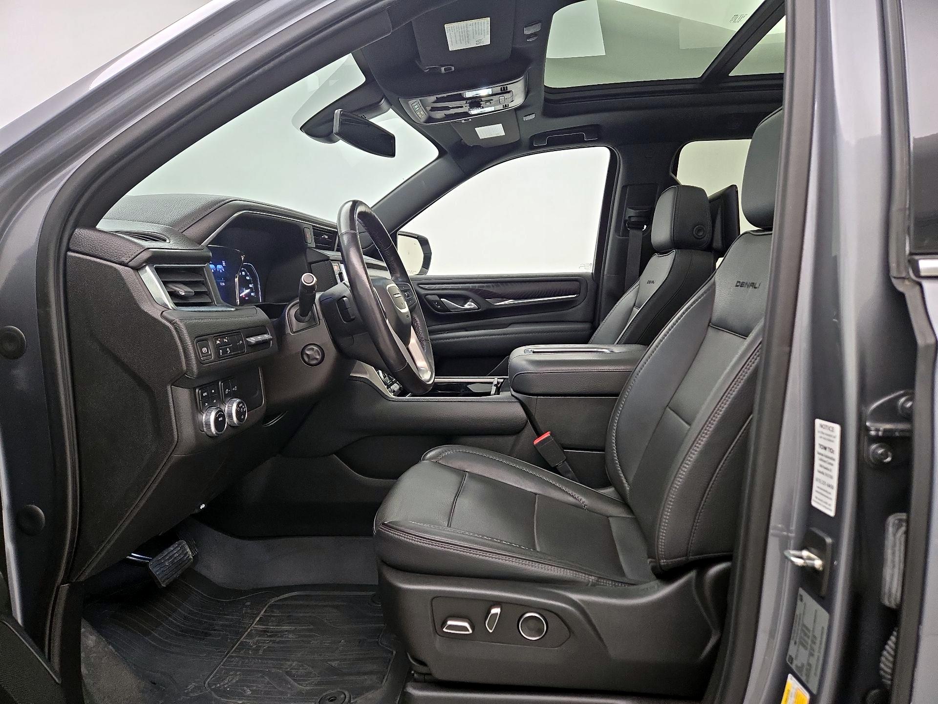 Thumbnail: 2021 GMC Yukon XL - 11