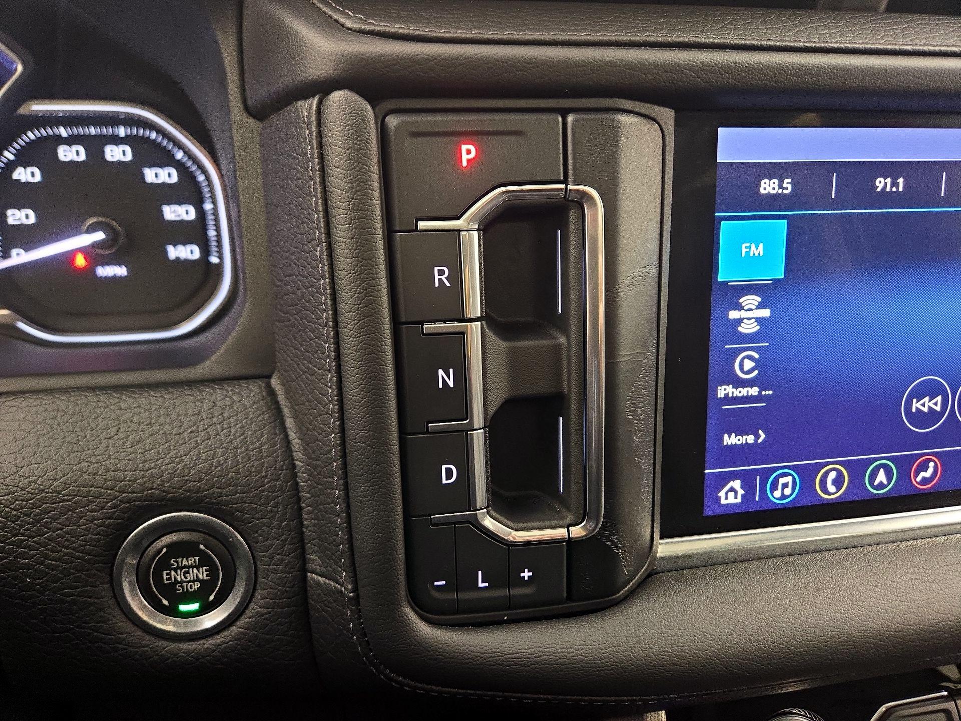 Thumbnail: 2021 GMC Yukon XL - 18