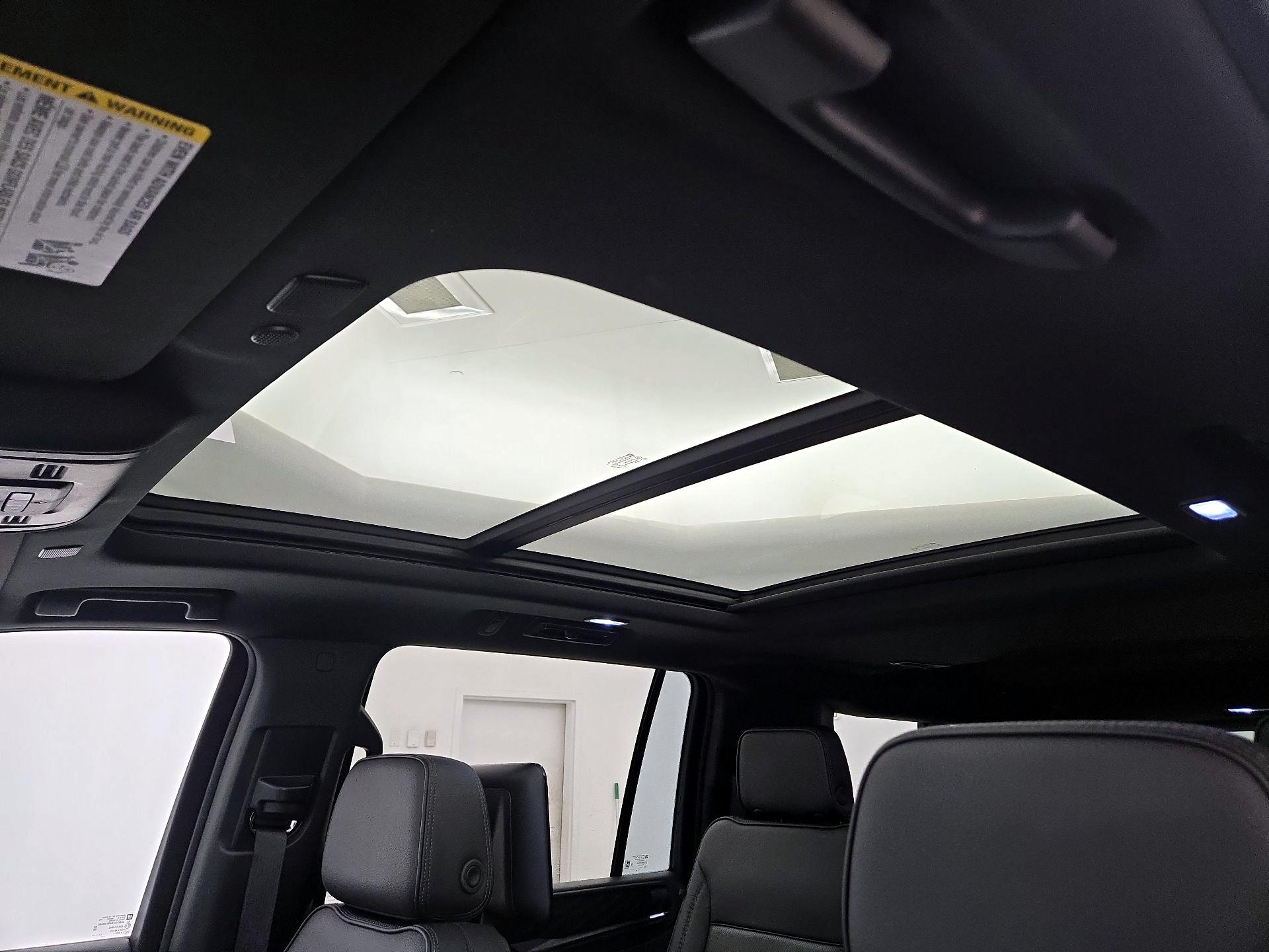 Thumbnail: 2021 GMC Yukon XL - 20