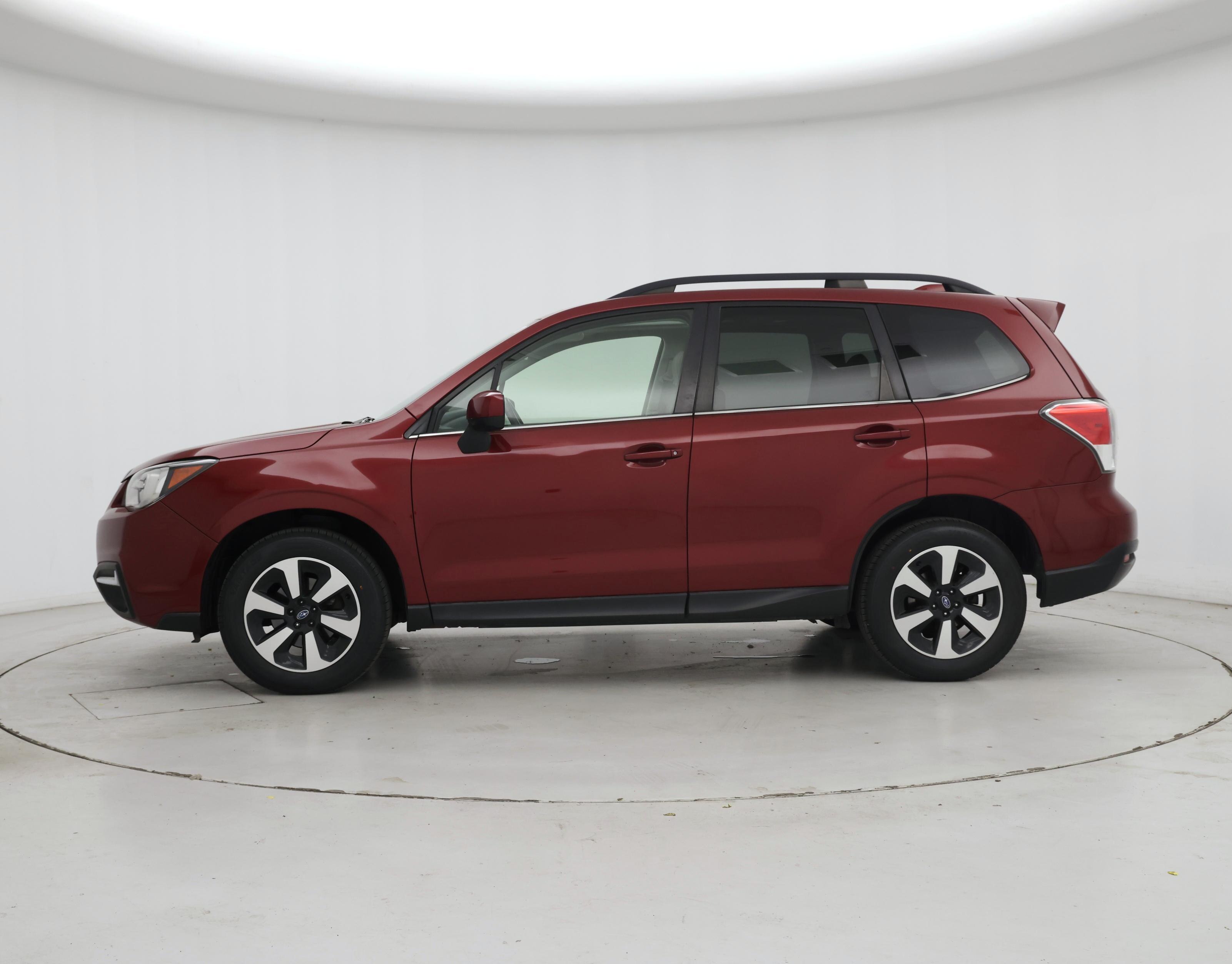 Thumbnail: 2018 Subaru Forester - 3