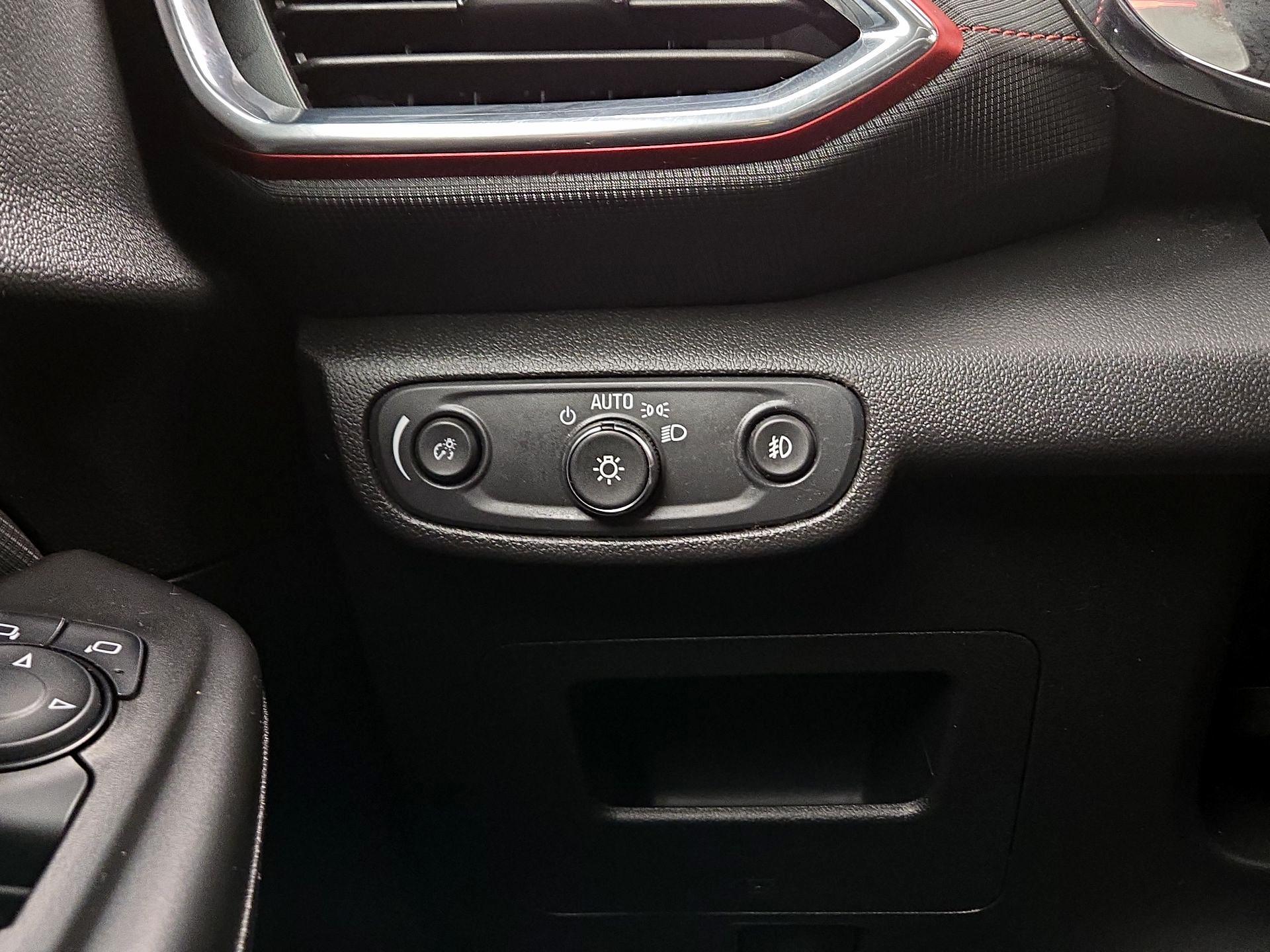 Thumbnail: 2023 Chevrolet TrailBlazer - 13