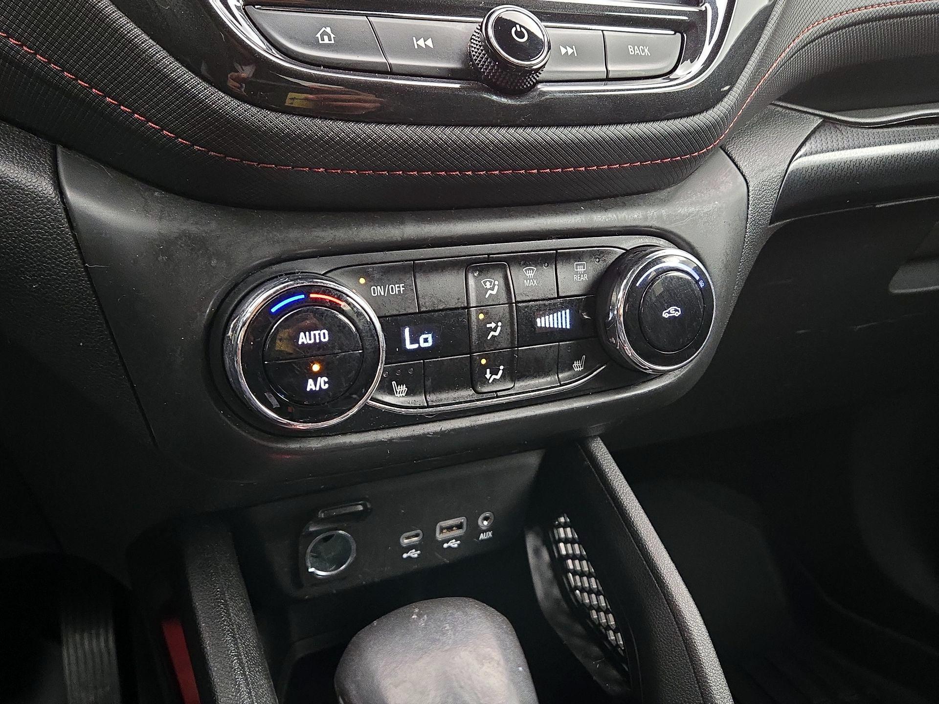 Thumbnail: 2023 Chevrolet TrailBlazer - 16