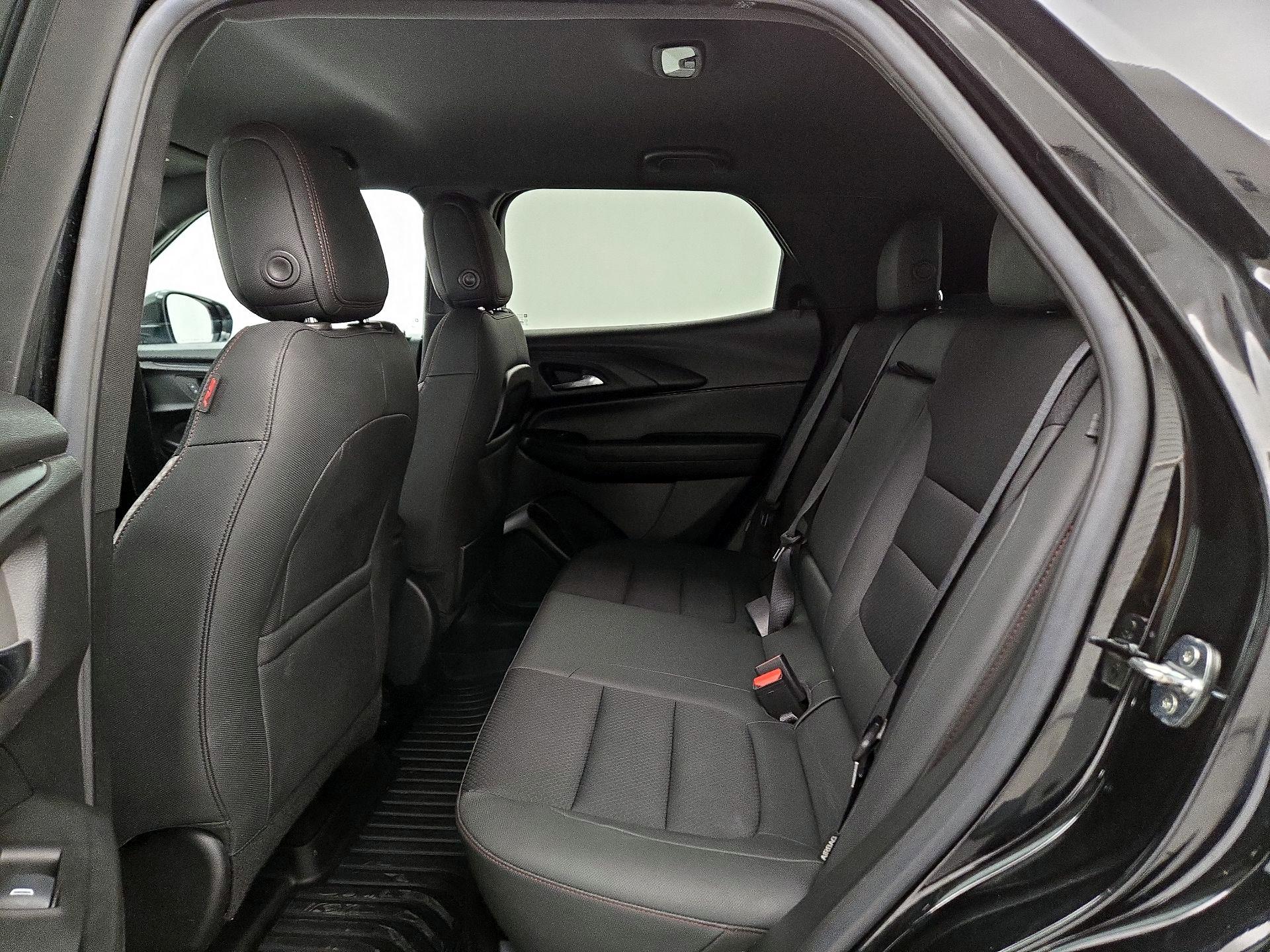 Thumbnail: 2023 Chevrolet TrailBlazer - 19