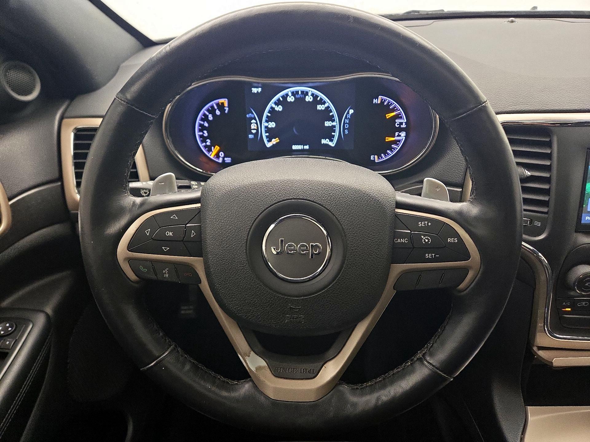 Thumbnail: 2015 Jeep Grand Cherokee - 10