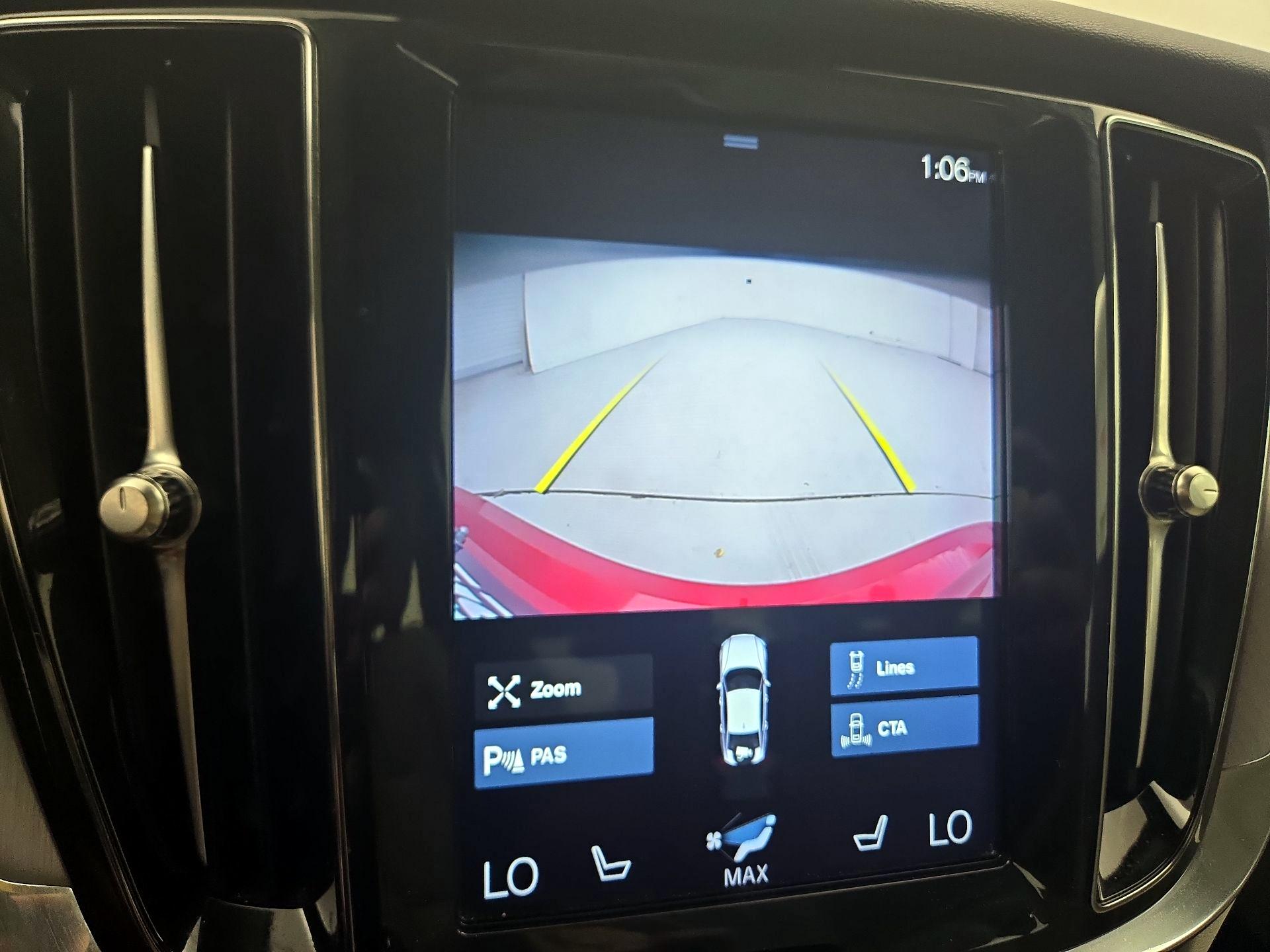 Thumbnail: 2020 Volvo S60 - 15