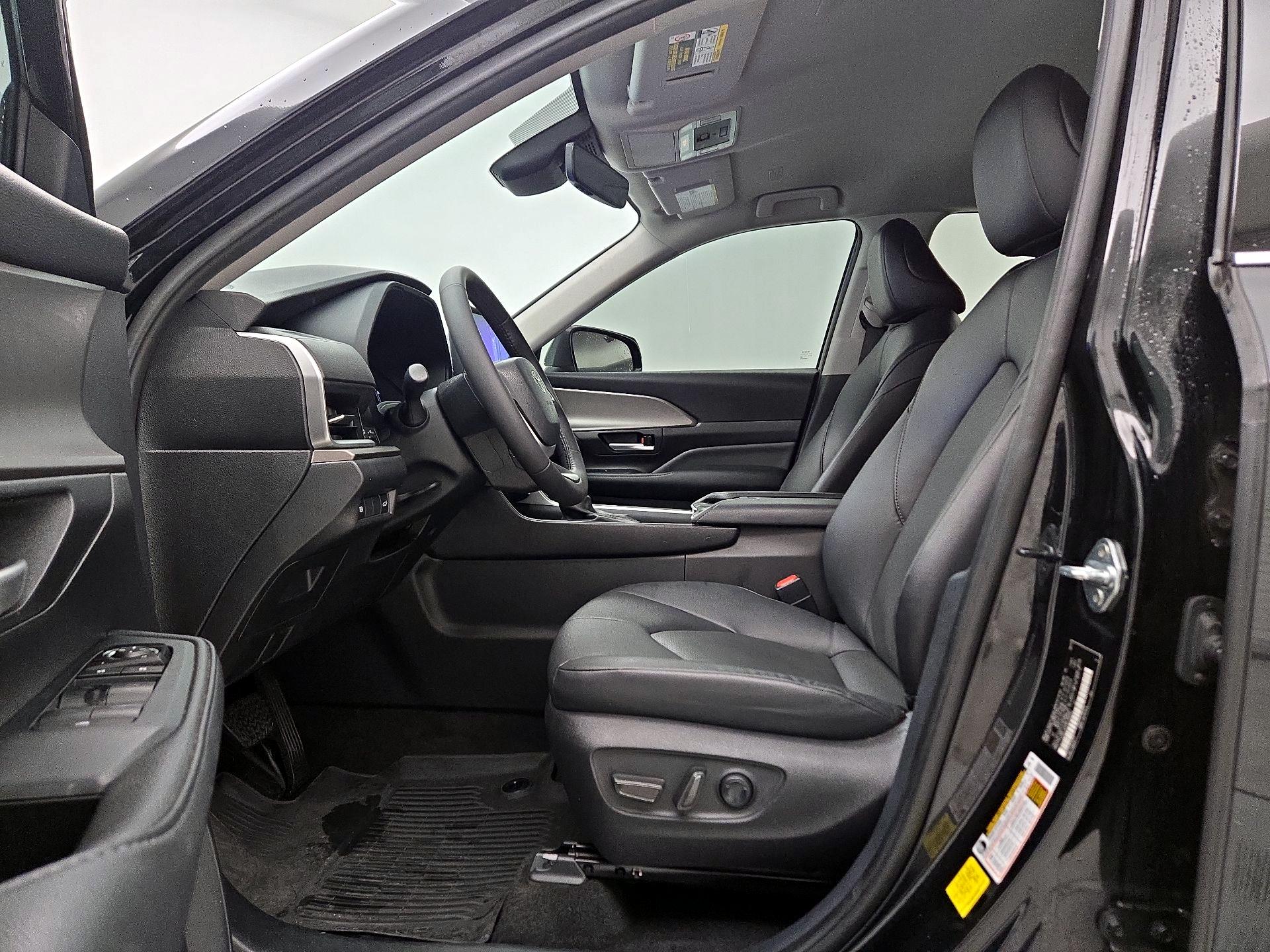 Thumbnail: 2024 Toyota Grand Highlander - 11