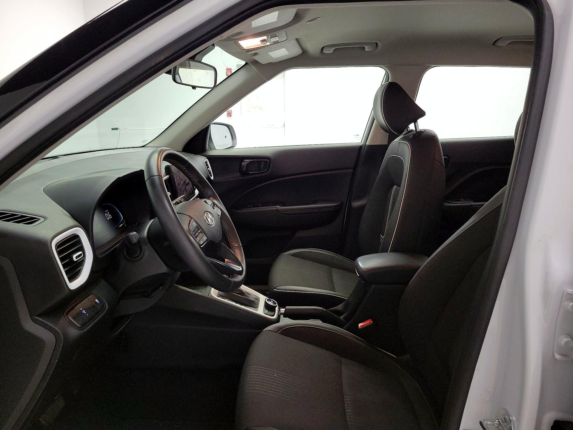 Thumbnail: 2024 Hyundai Venue - 11