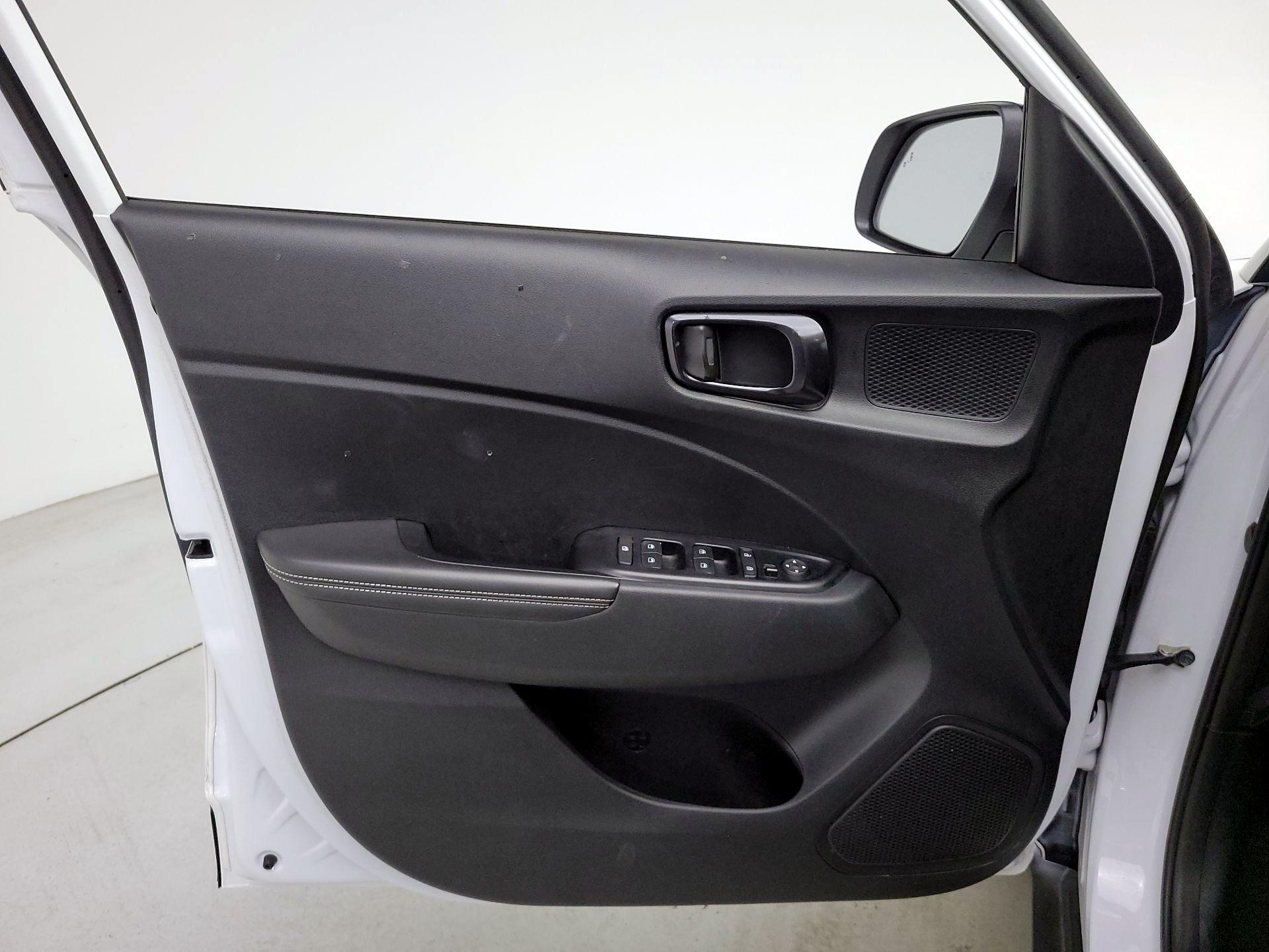 Thumbnail: 2024 Hyundai Venue - 12