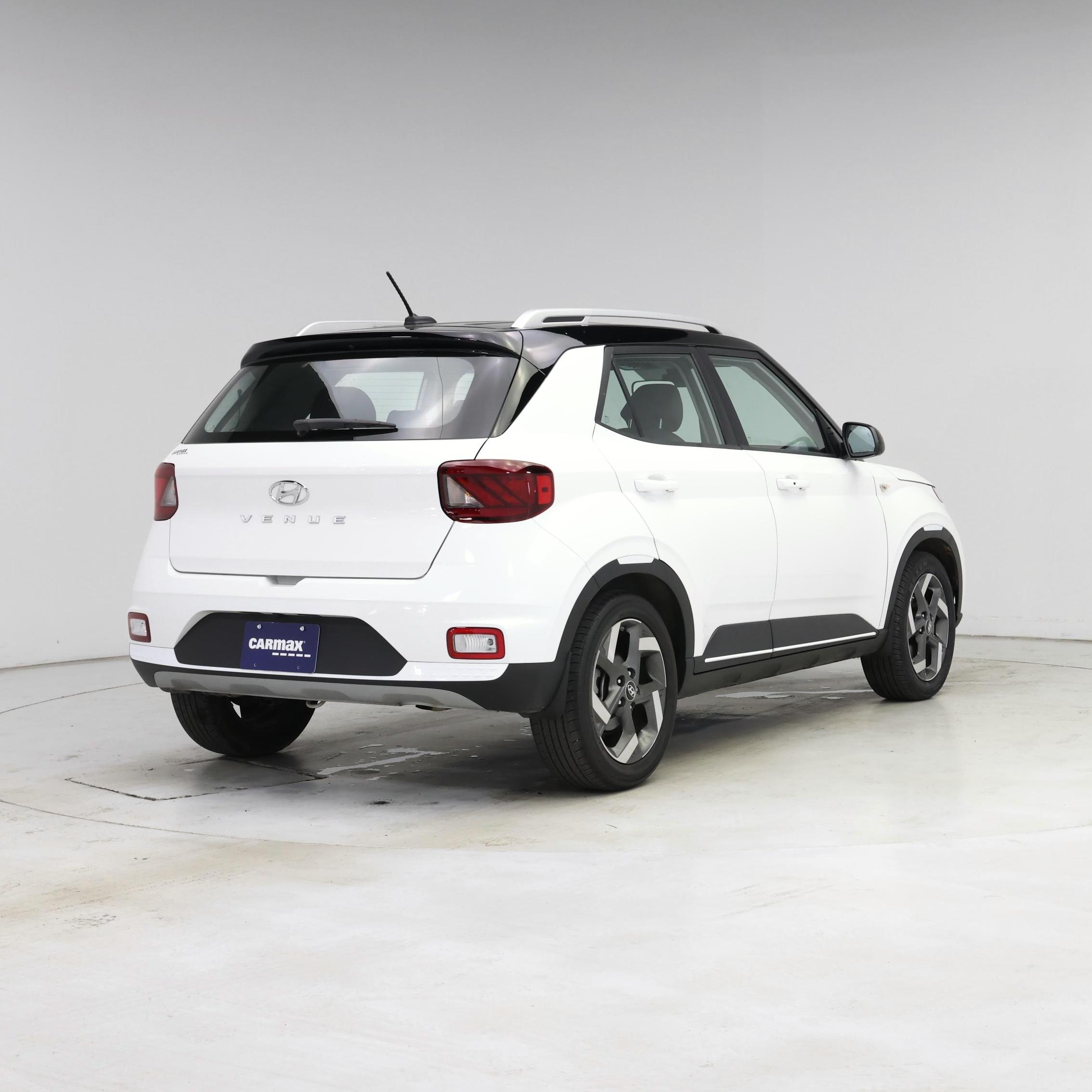 Thumbnail: 2024 Hyundai Venue - 8