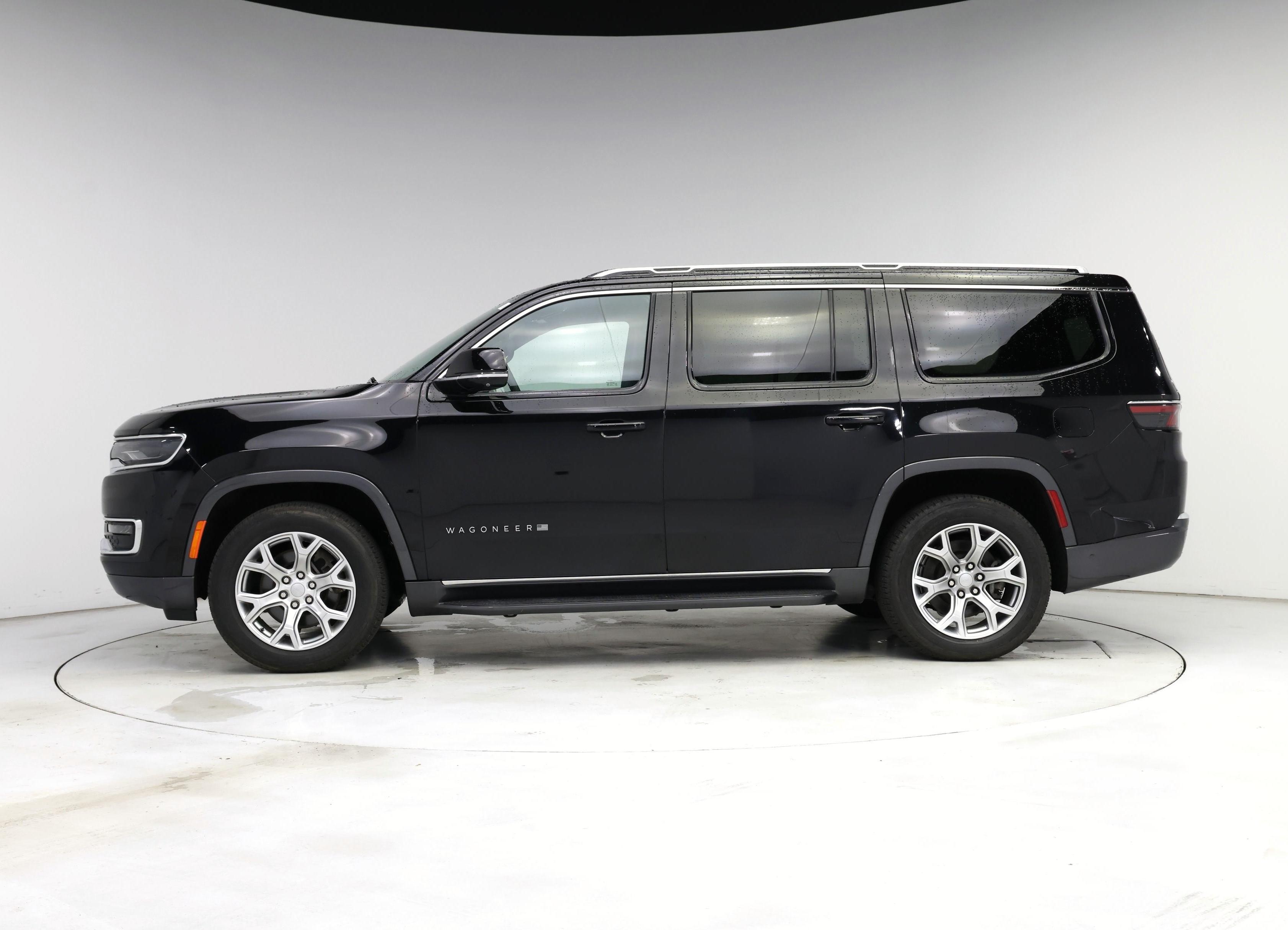 Thumbnail: 2022 Jeep Wagoneer - 3