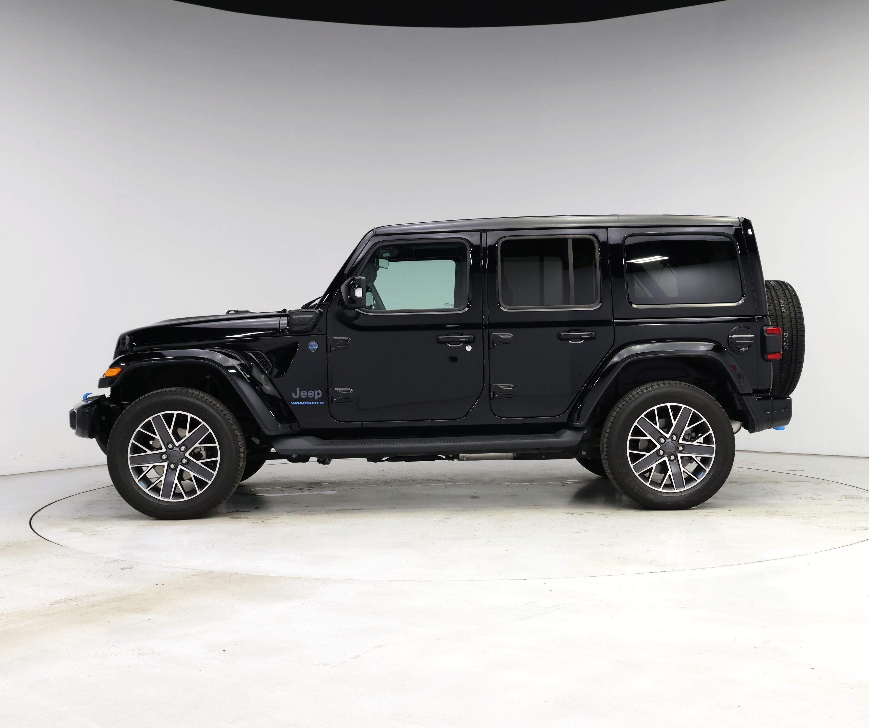 Thumbnail: 2023 Jeep Wrangler - 3
