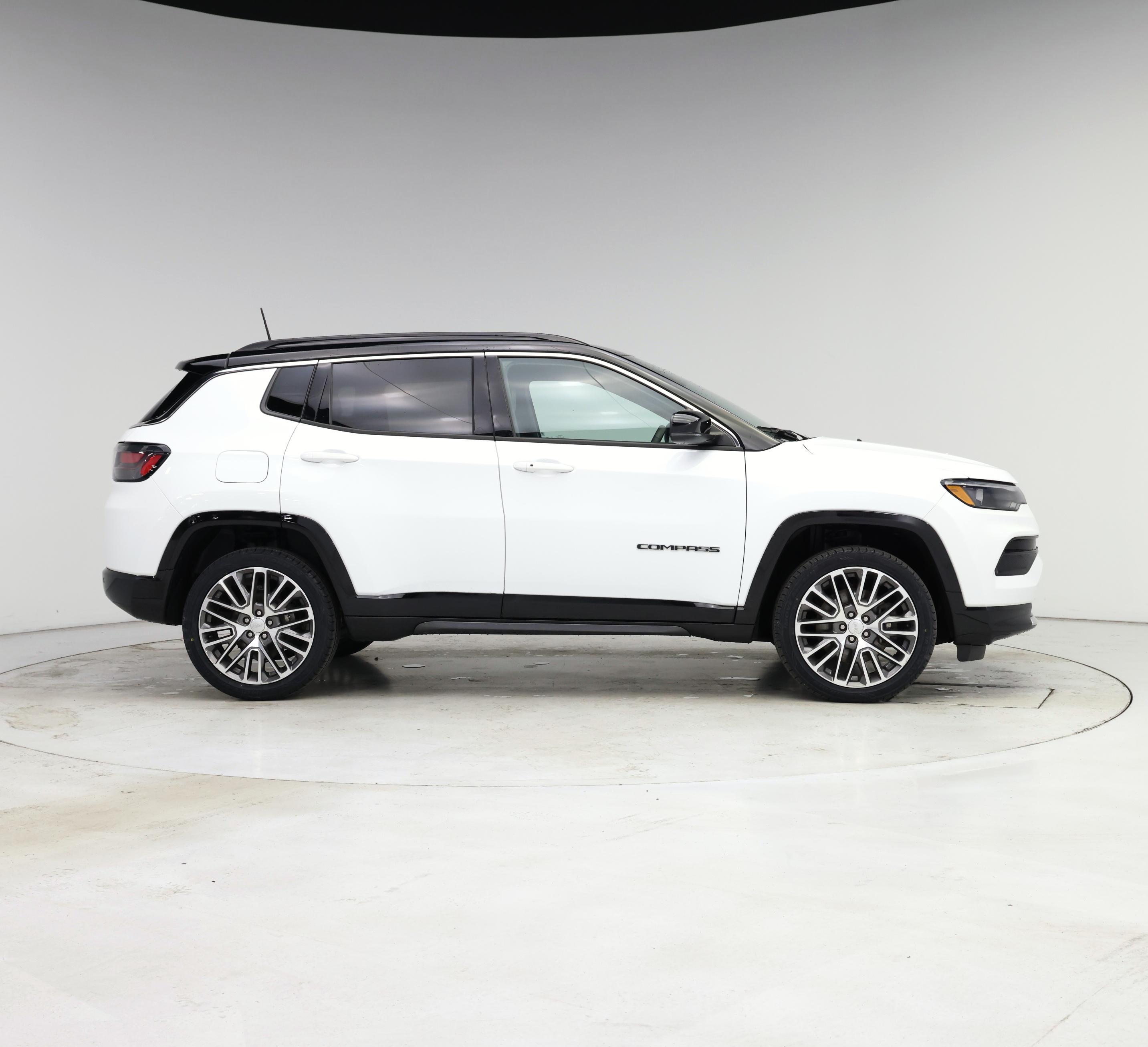Thumbnail: 2023 Jeep Compass - 7